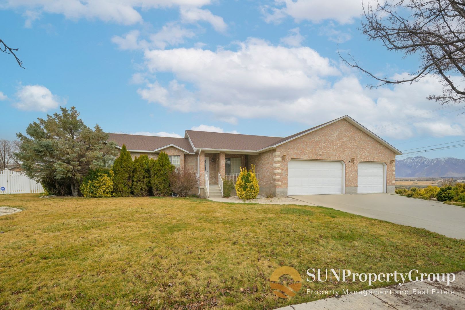 Large Basement Apartment in Great South Jordan Location! – photo 1 of 22