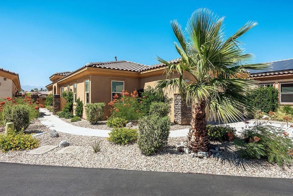 67296 Lakota Court – photo 1