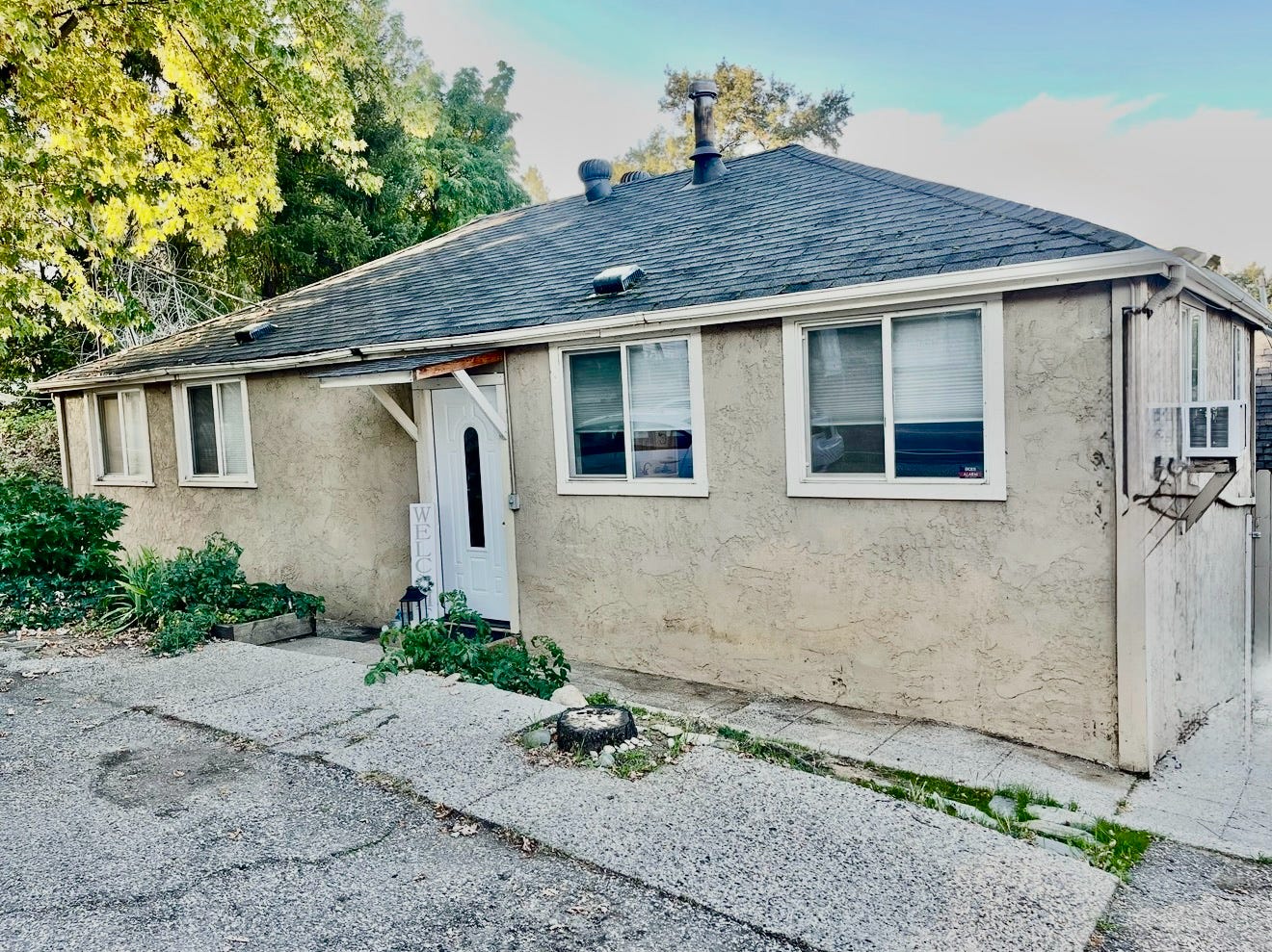 1244 La Barr Meadows – photo 1 of 13