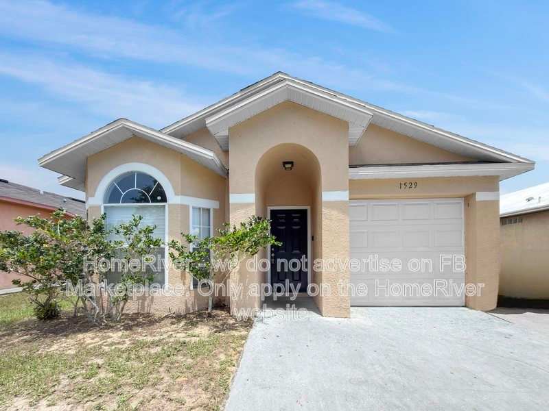 1529 RIDGE POINTE DR – photo 1