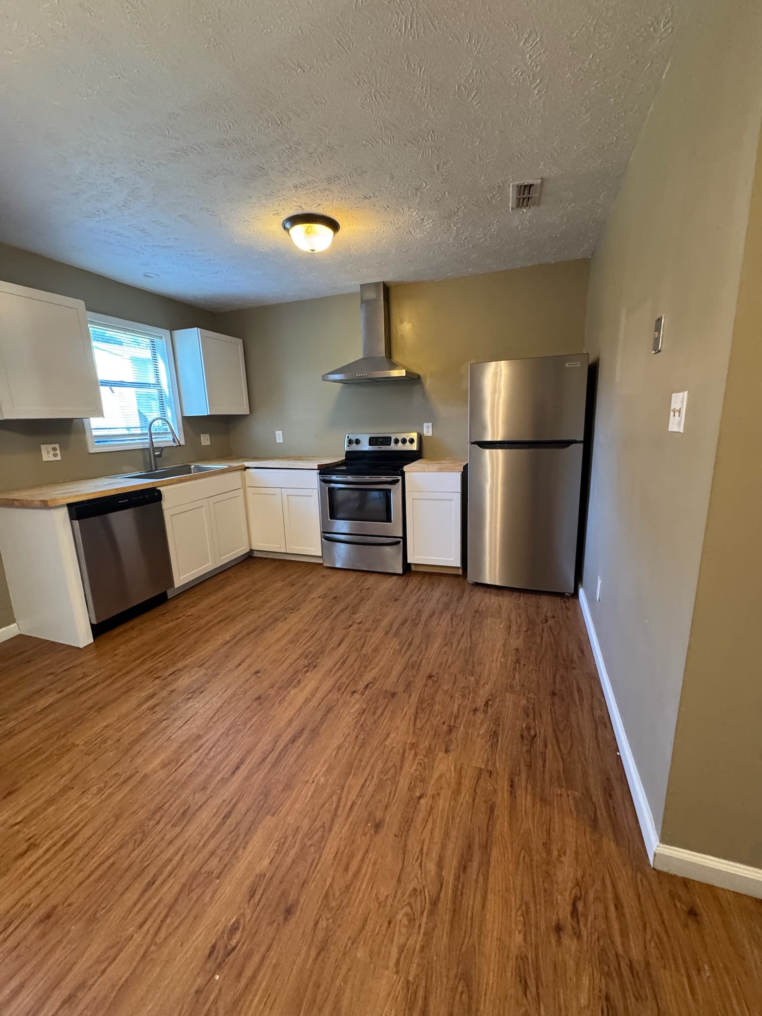 1424 Tangora Lane – photo 1