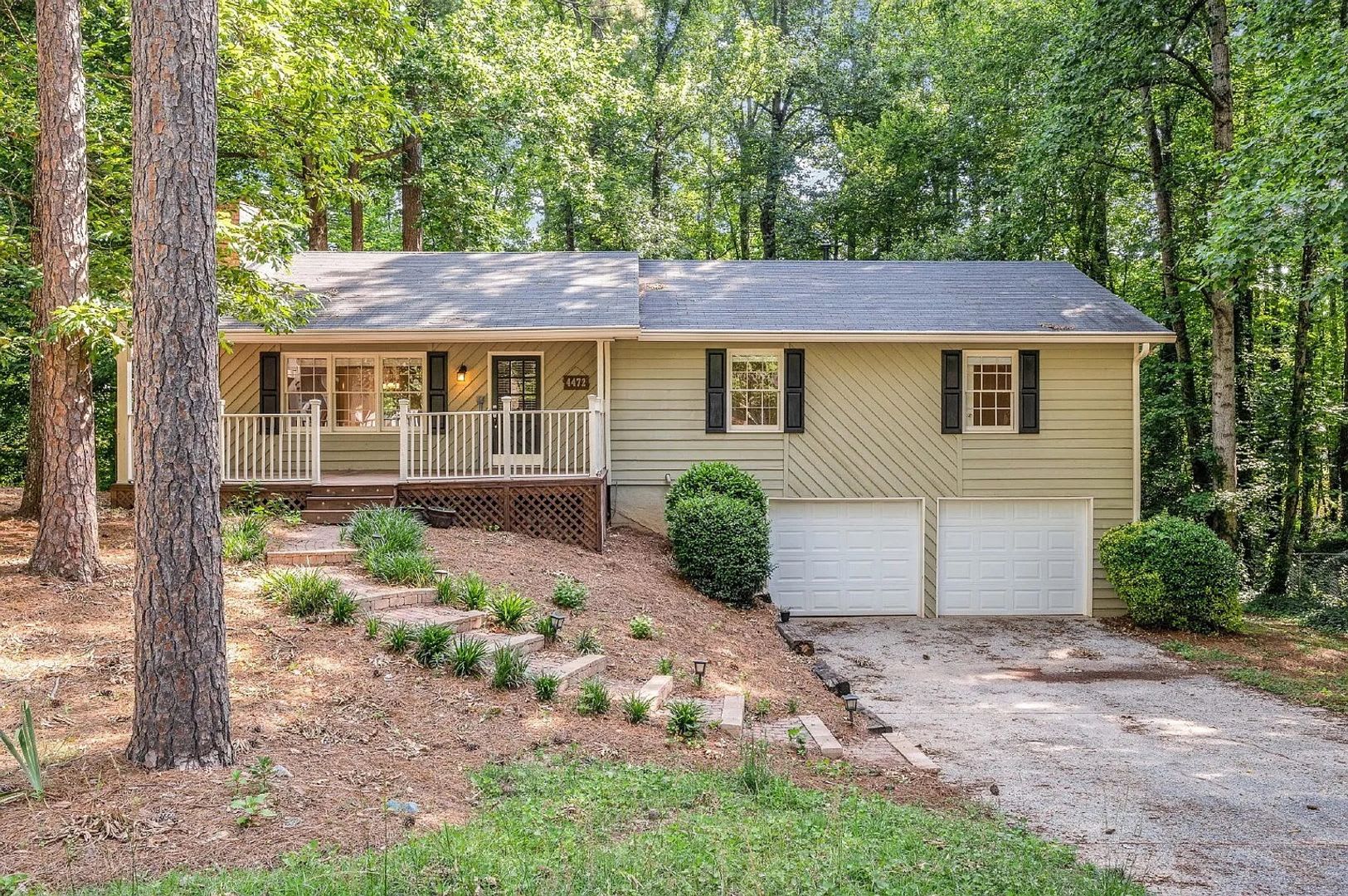 Room In 4 Bedroom Home In Roswell – photo 1