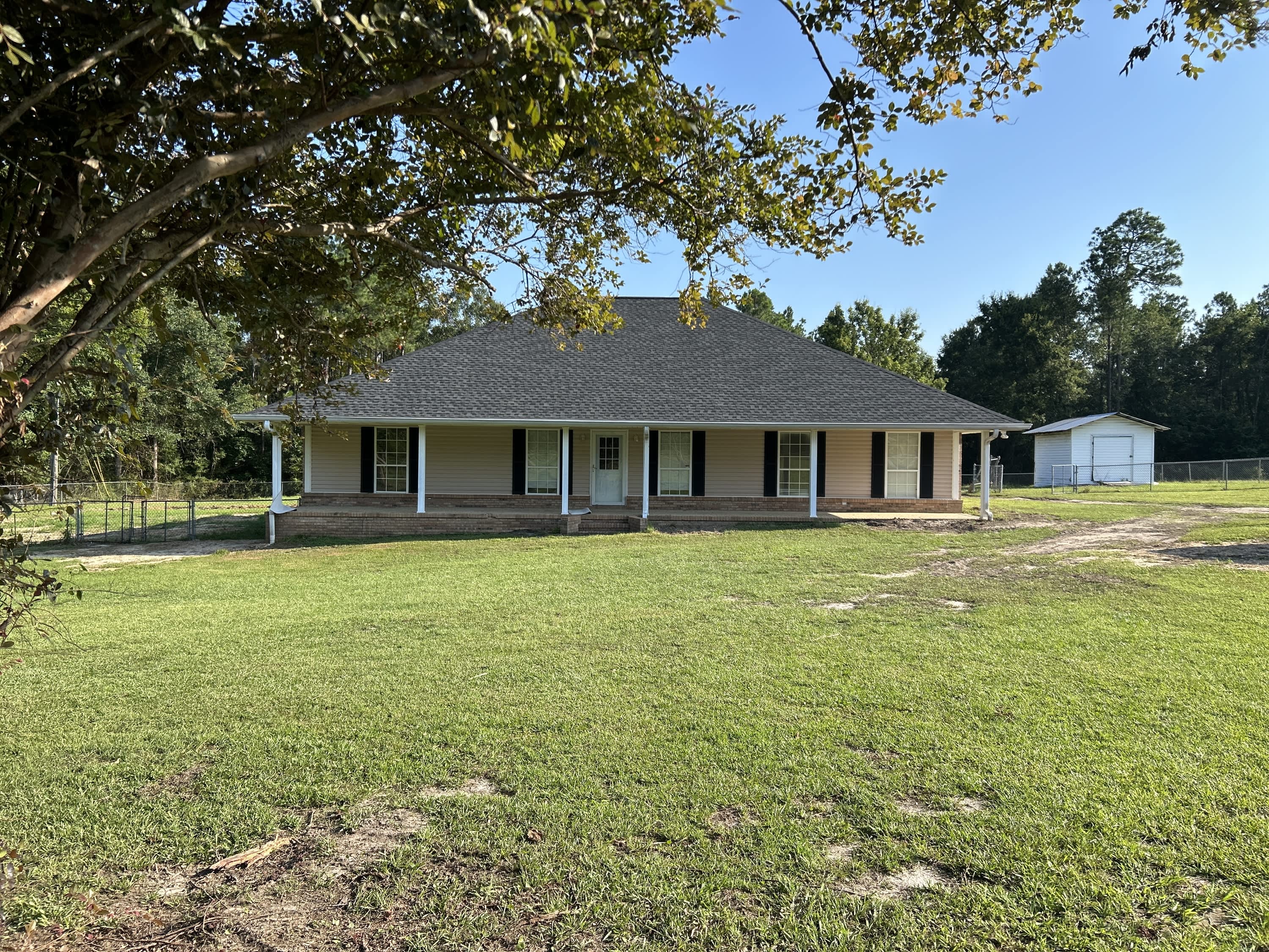 11320 Allen Rd – photo 1 of 19