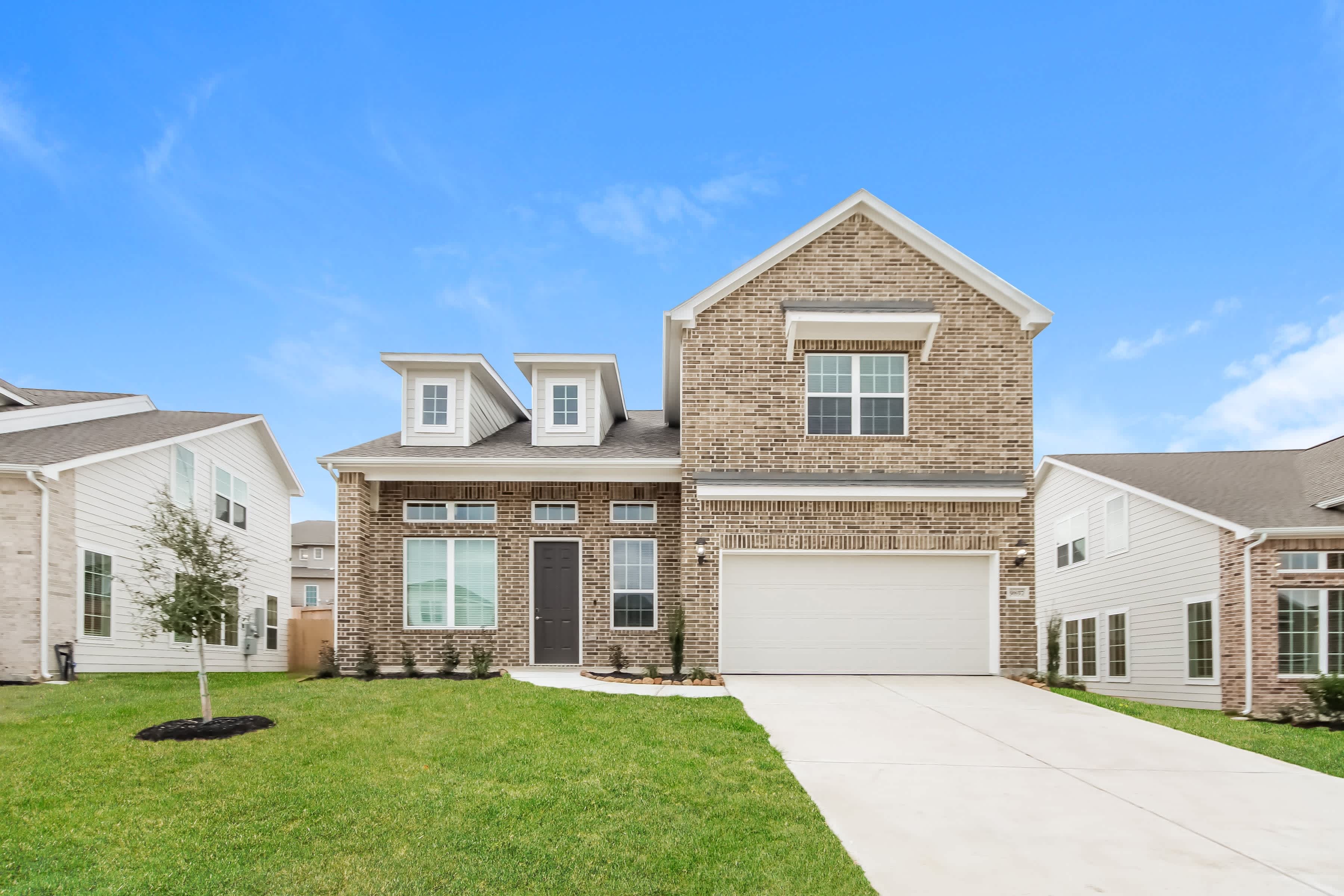 Lakeside Conroe – photo 1 of 18