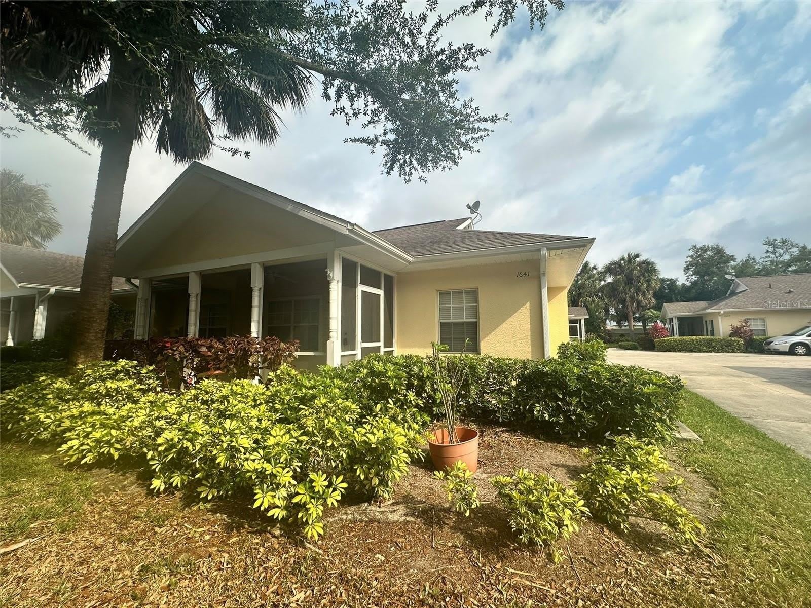 1641 RED OAK Lane – photo 1