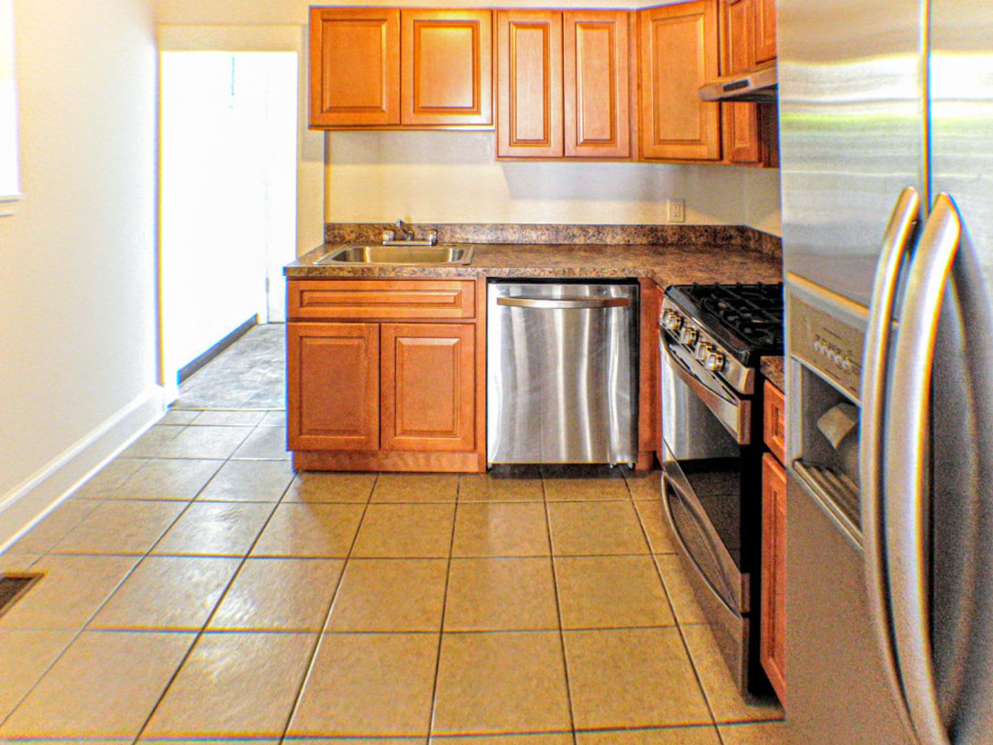 Point Breeze Three Bedroom Home – photo 1