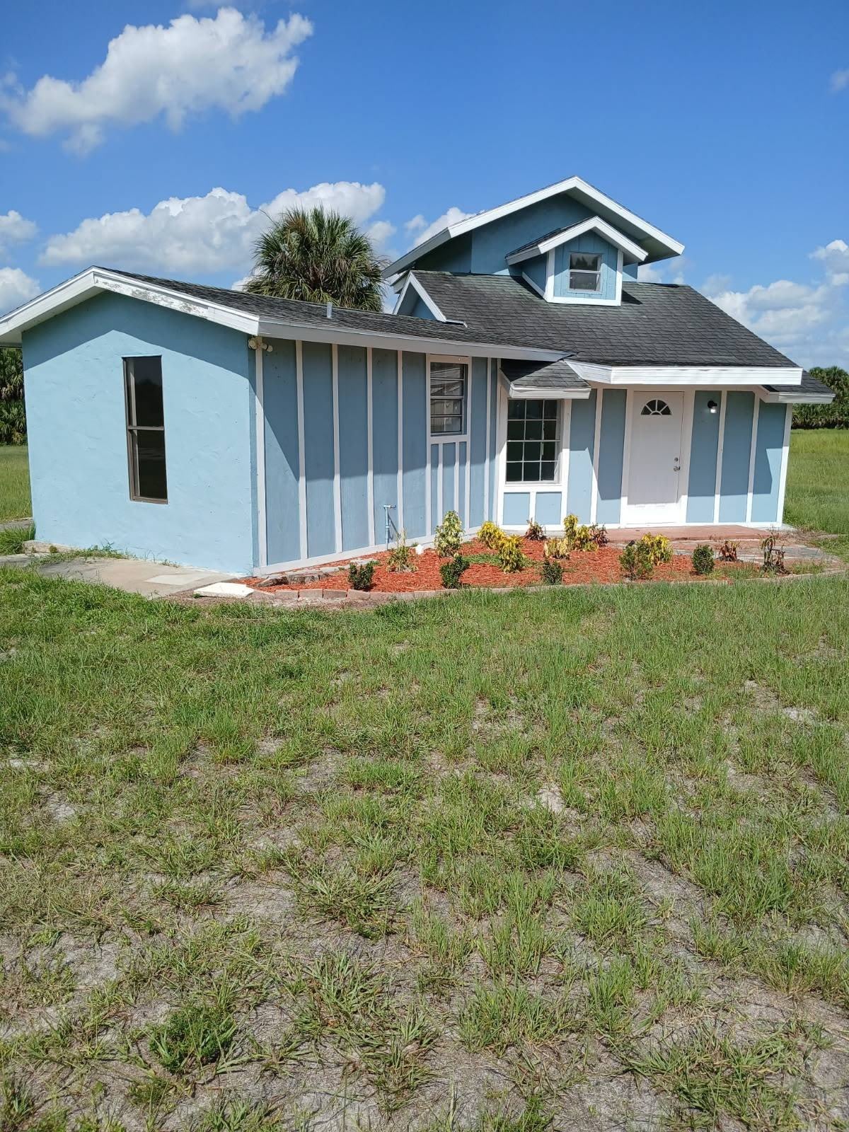19505 Nw 80Th Dr – photo 1 of 44