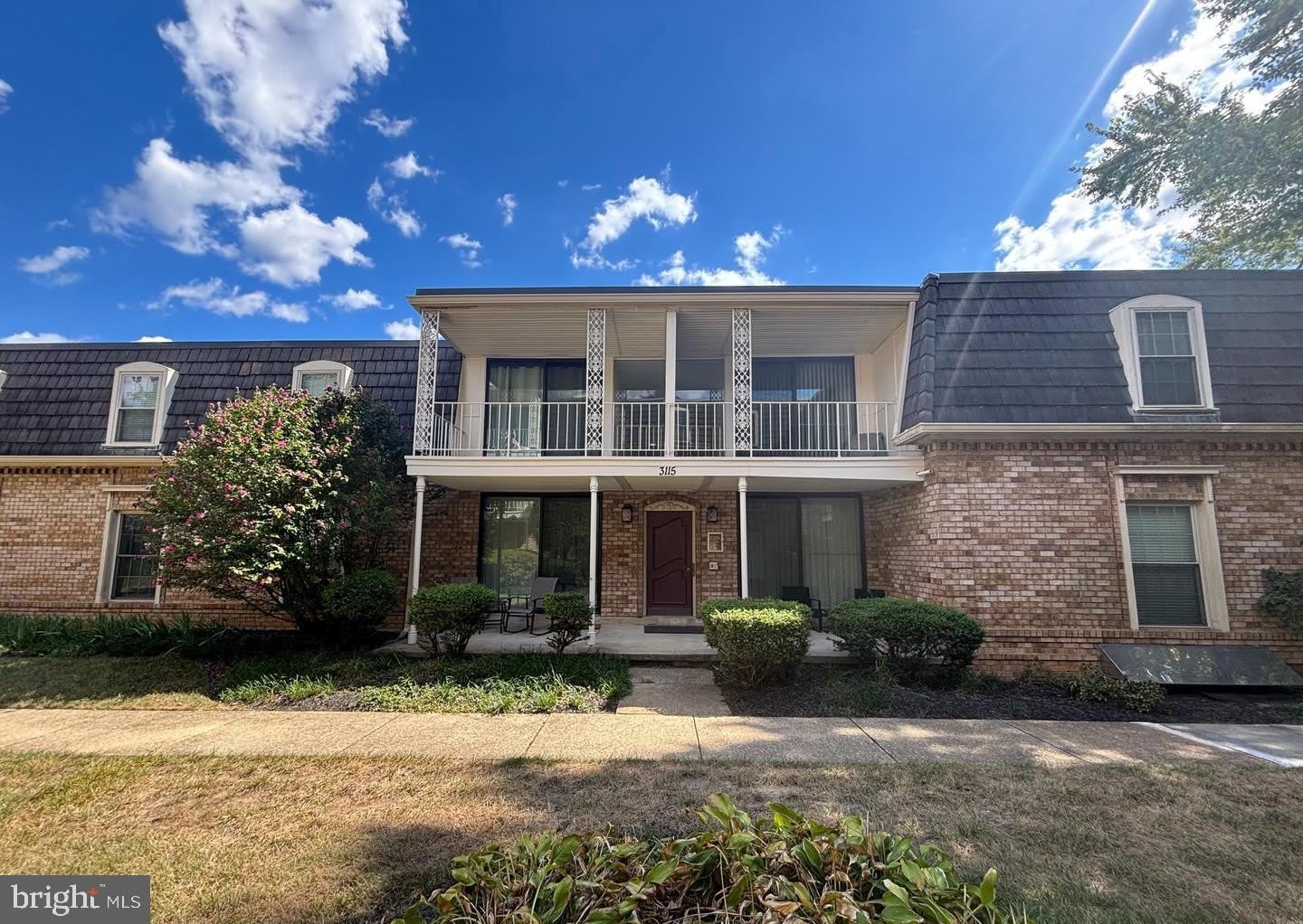 3115 PATRICK HENRY Drive – photo 1 of 18