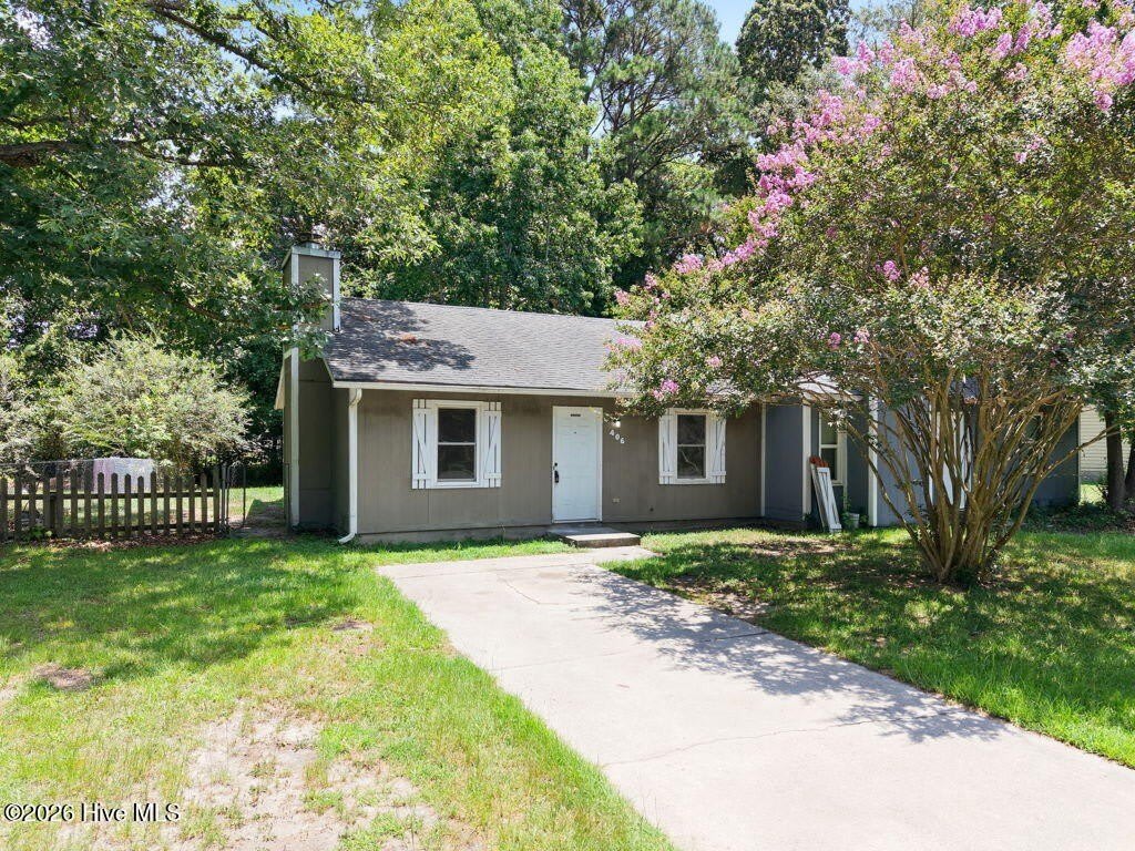 406 Cedar Creek Drive – photo 1 of 12
