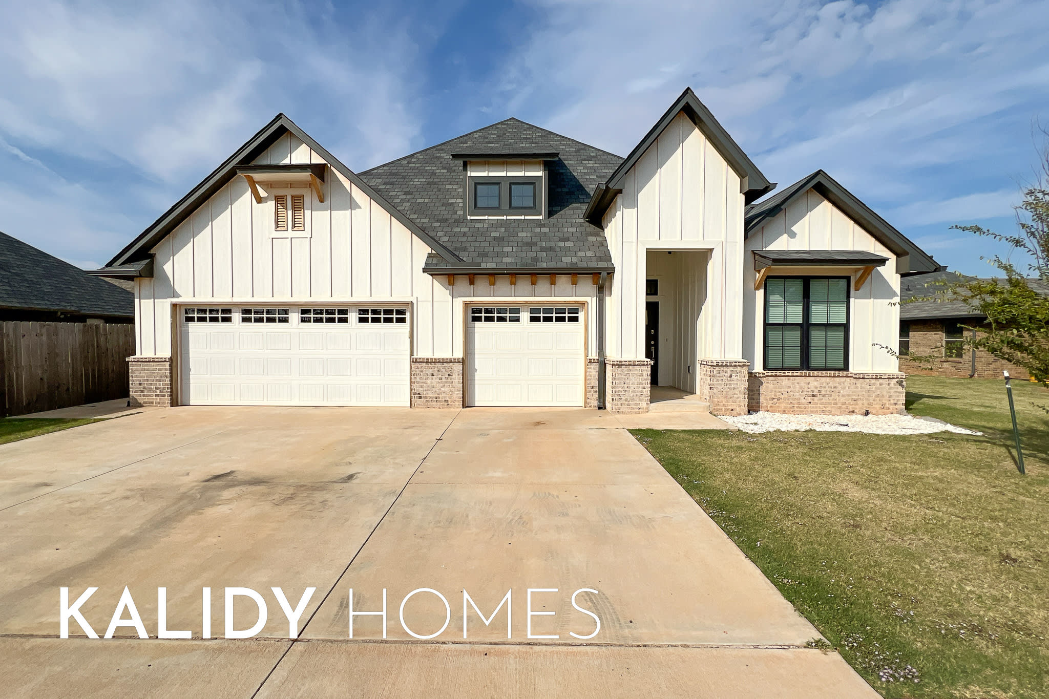 3925 Northwest 166th Terrace – photo 1