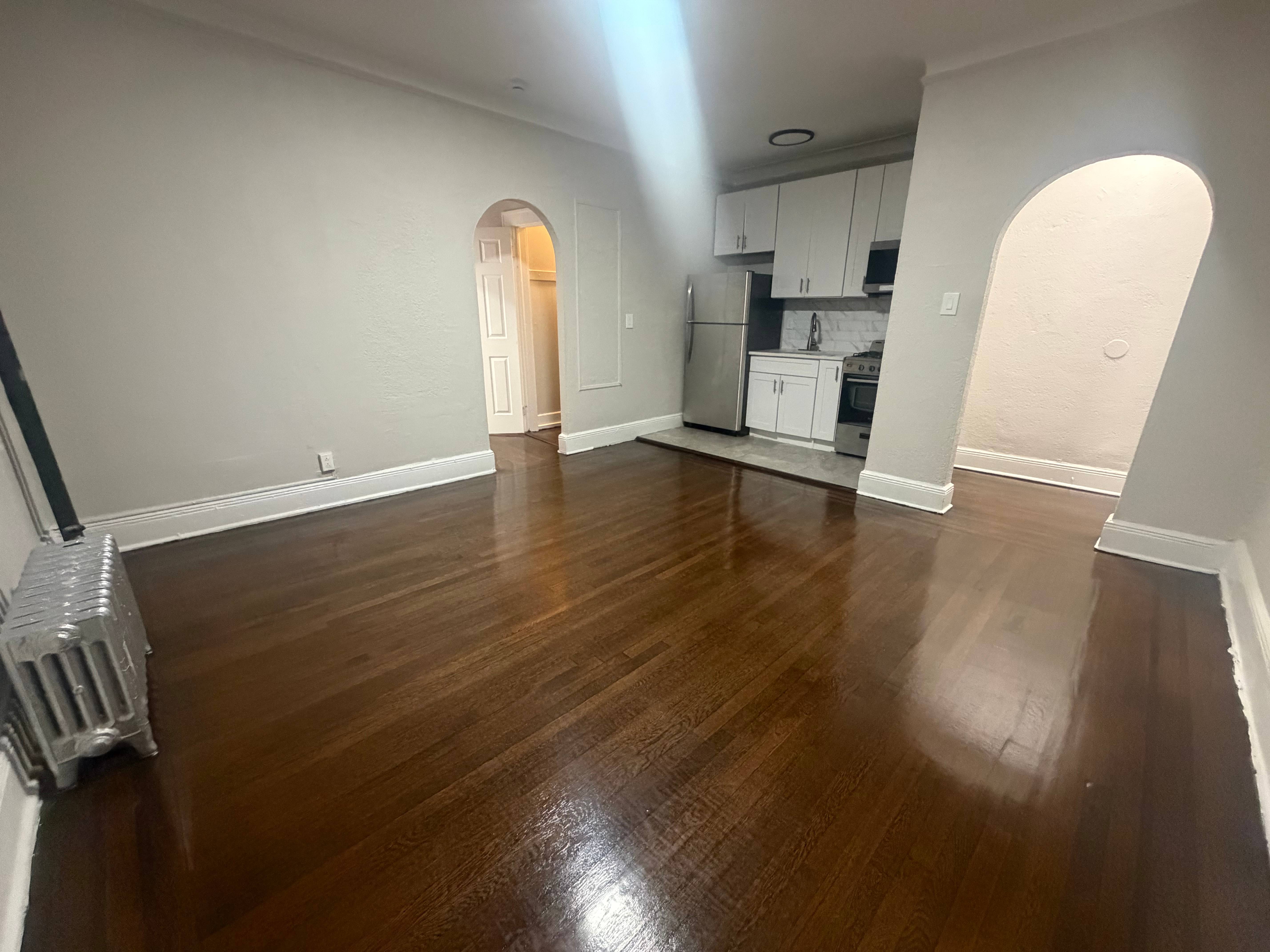275 Beech St – photo 1 of 7
