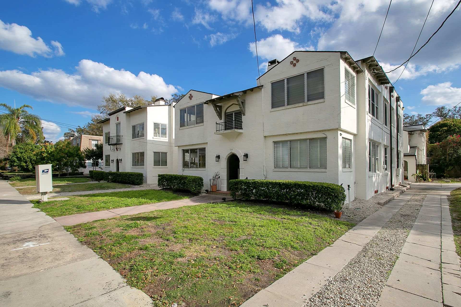 Lake Eola Heights Apartments – photo 1