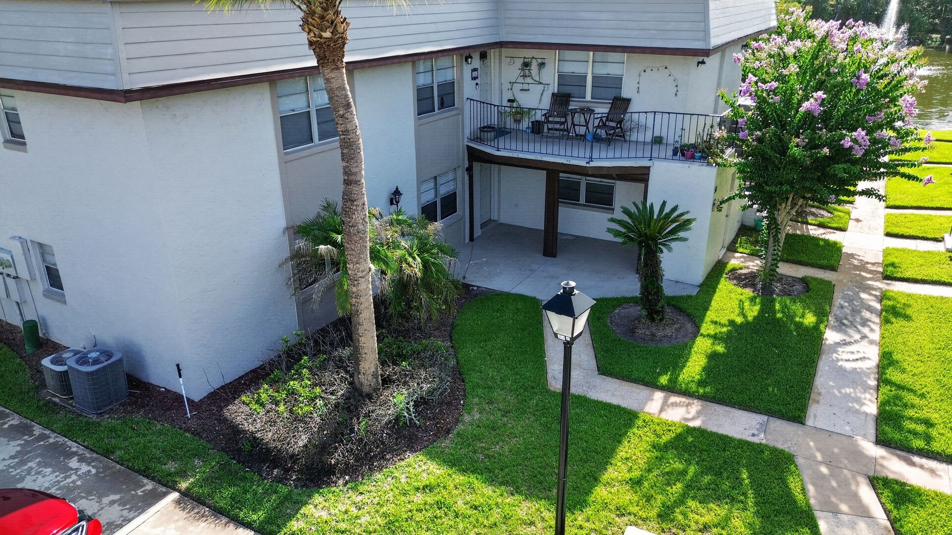 Well Appointed 2 2 1St Floor Condo In Beautiful Winter Garden Available Now – photo 1 of 293