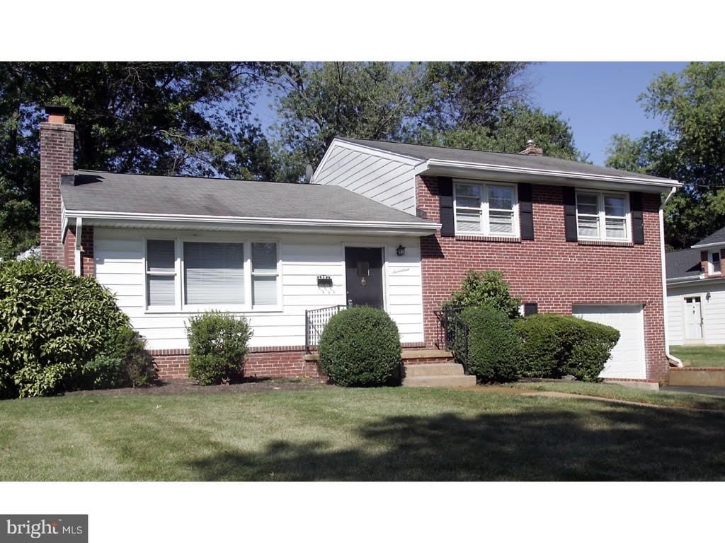 17 WAYNE DRIVE – photo 1 of 22