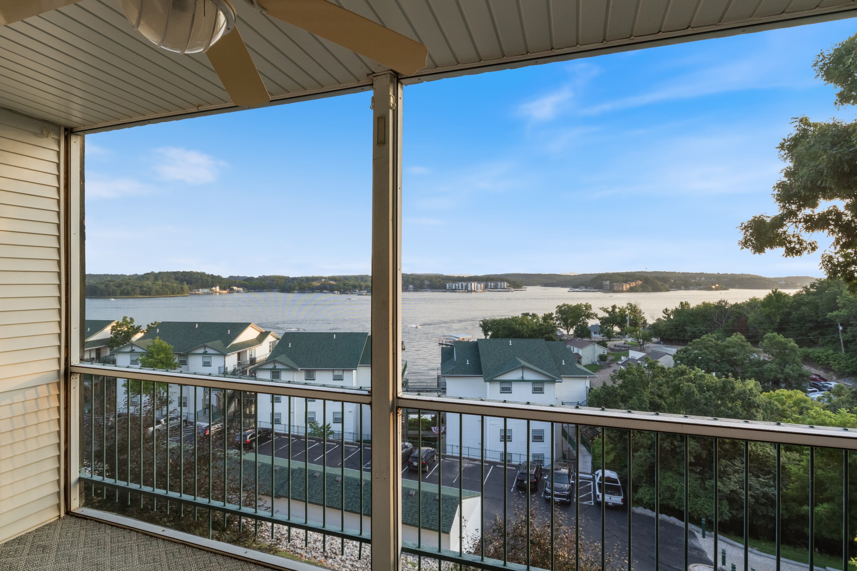 1407 Harbour Towne Drive – photo 1 of 34