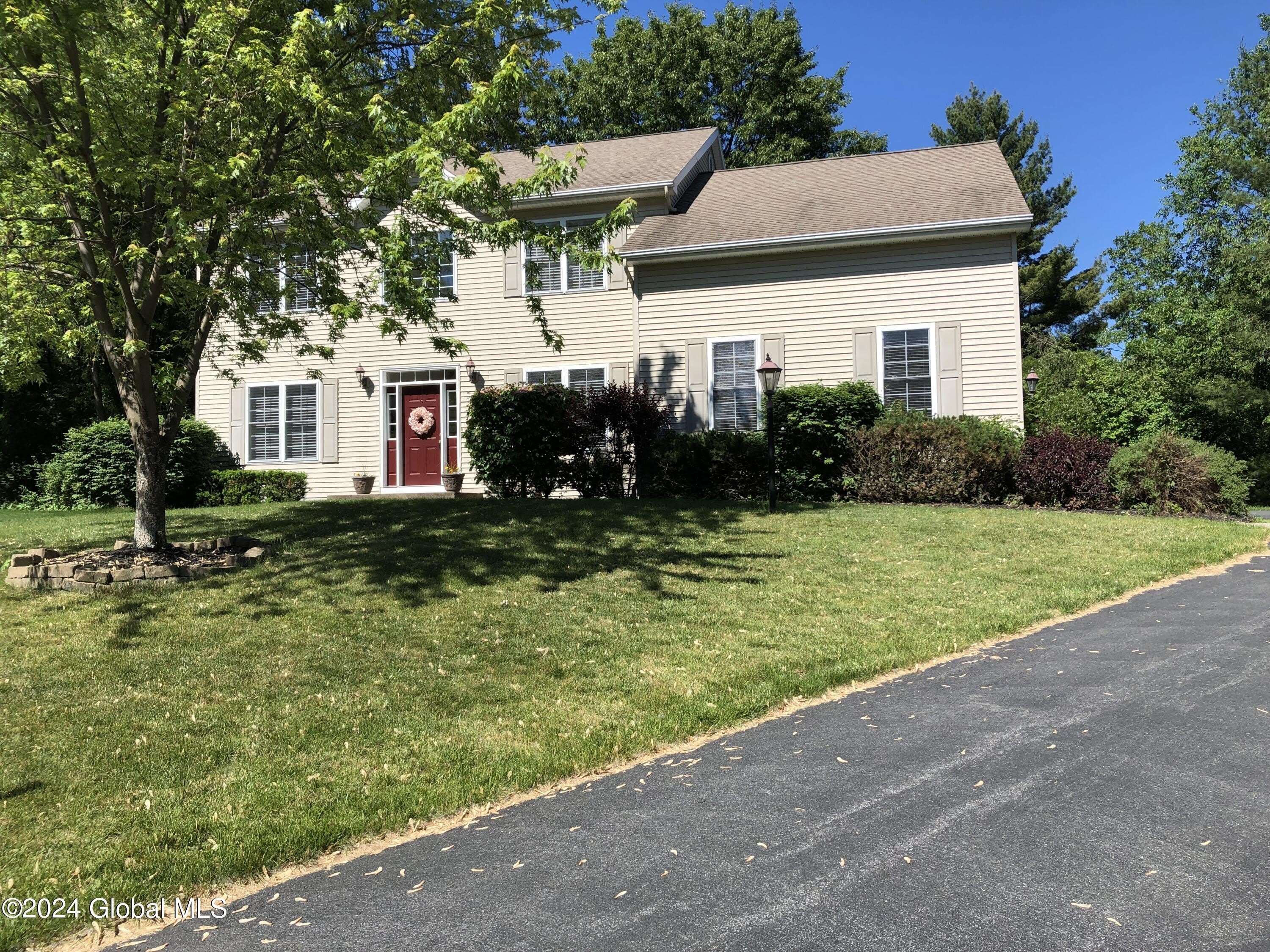 7 Clear Water Court – photo 1 of 80