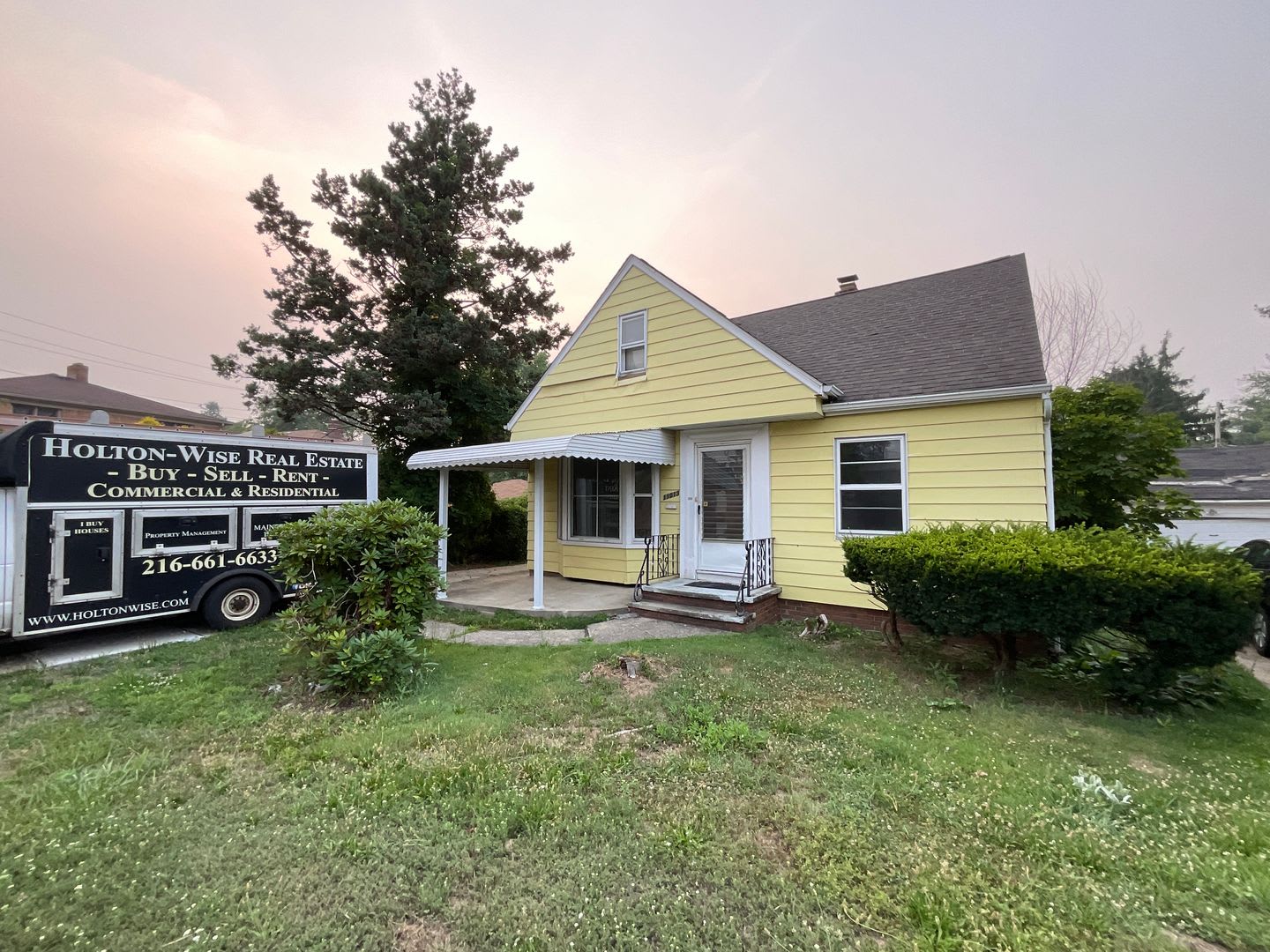 11013 Lincoln Avenue – photo 1
