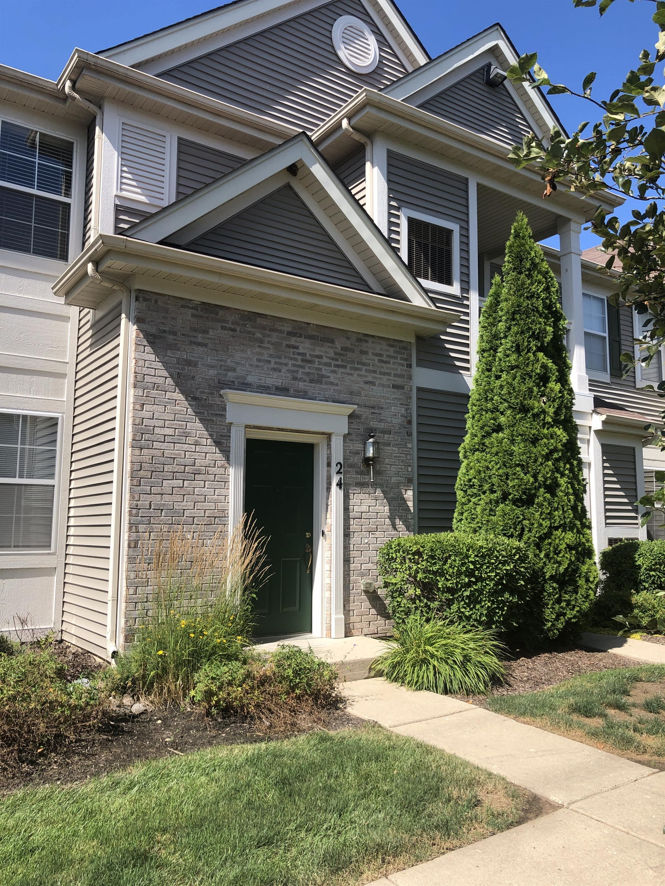 2220 Aurora DriveUnit 24 – photo 1 of 9
