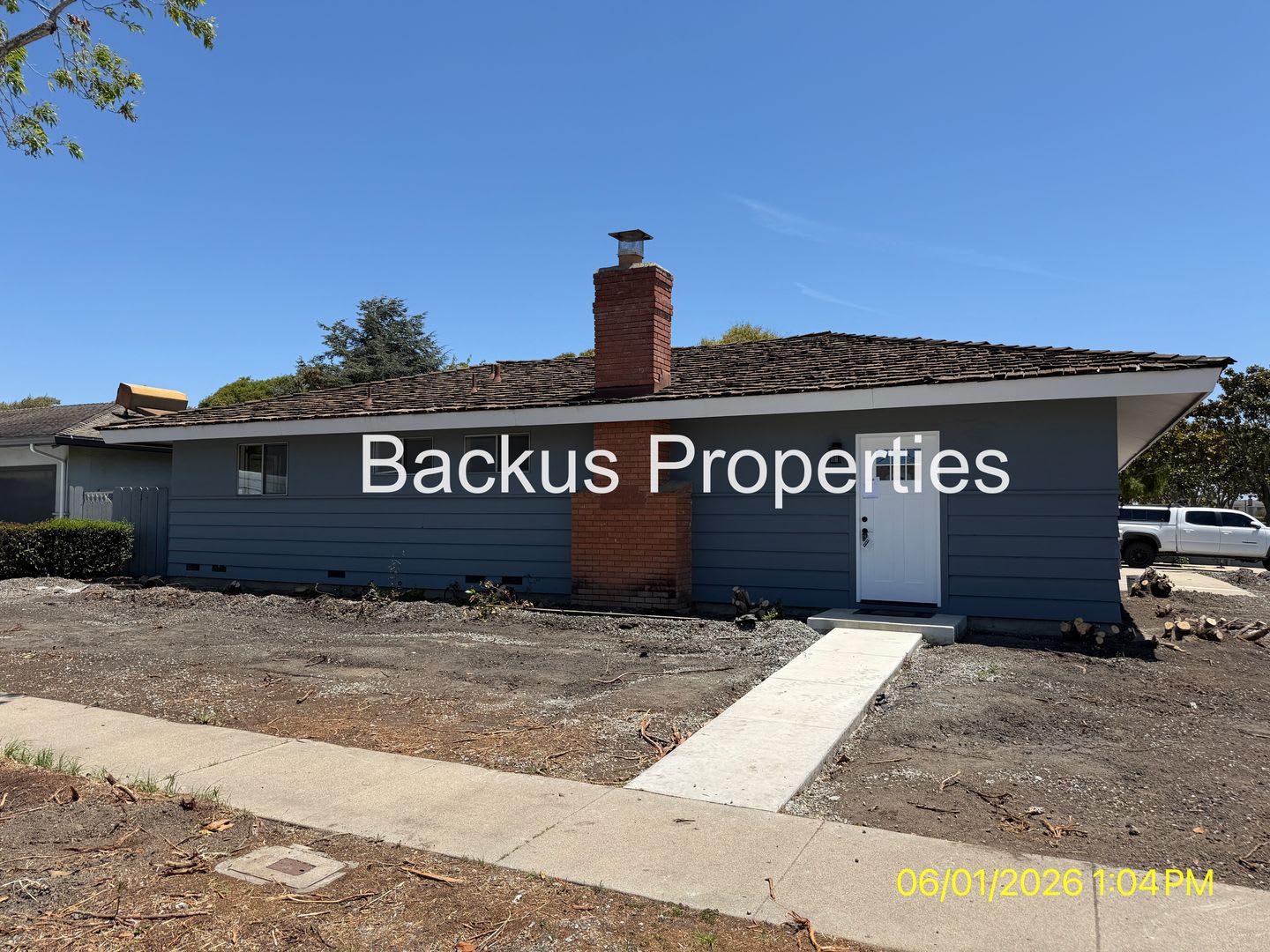 Wonderful three bedroom home next to Hartnell Park – photo 1