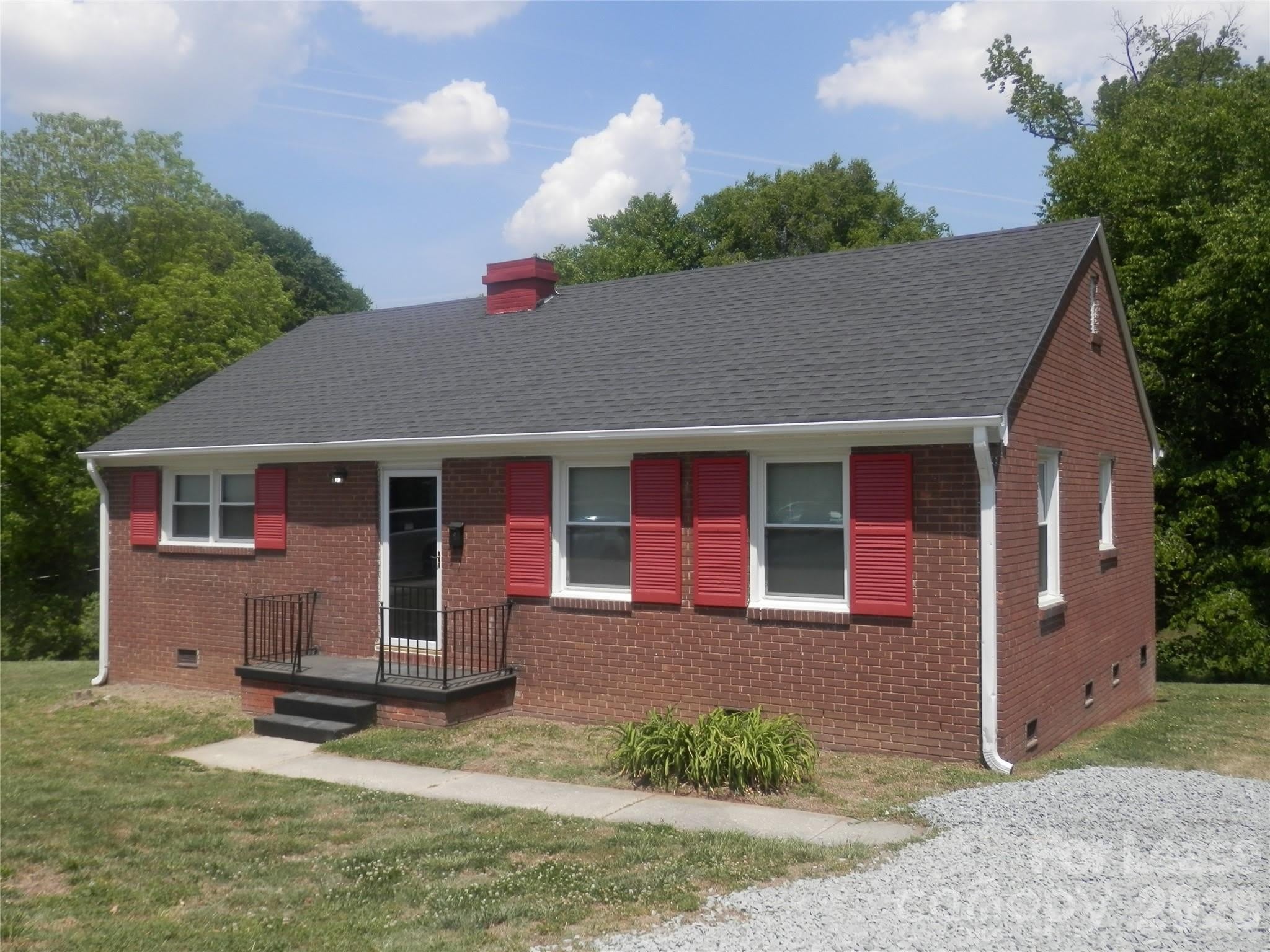 3016 Colfax Street – photo 1 of 20
