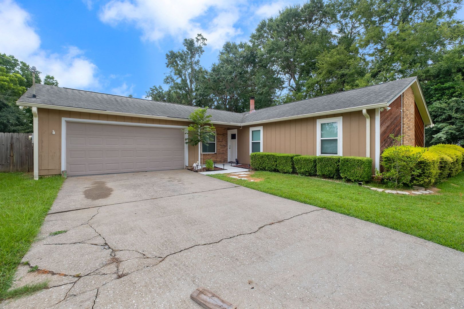 Killearn Acres Home – photo 1