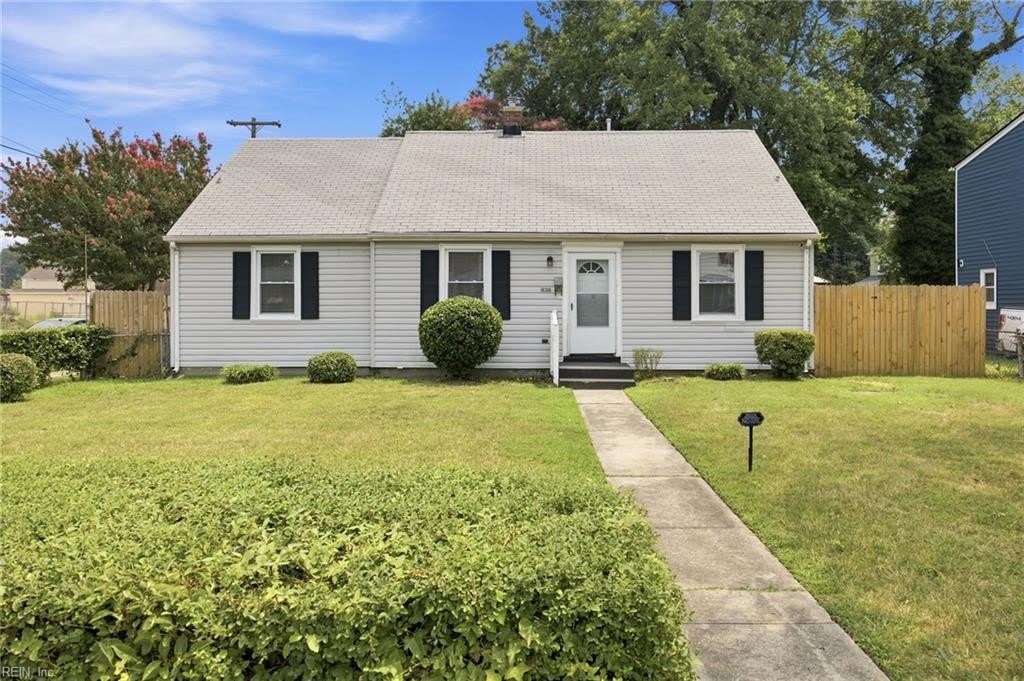 838 20th Street – photo 1