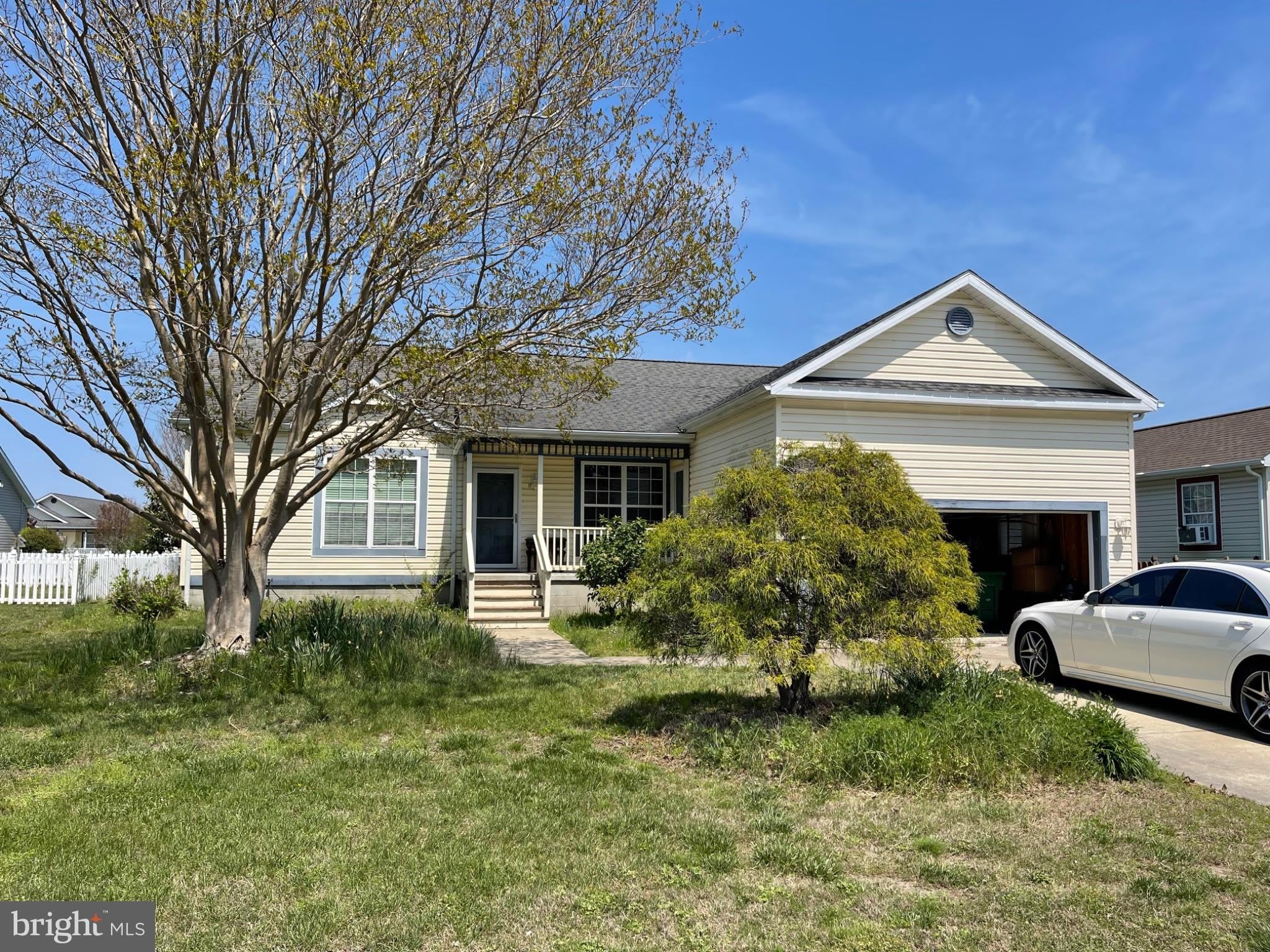 17 White Crane Drive – photo 1 of 62