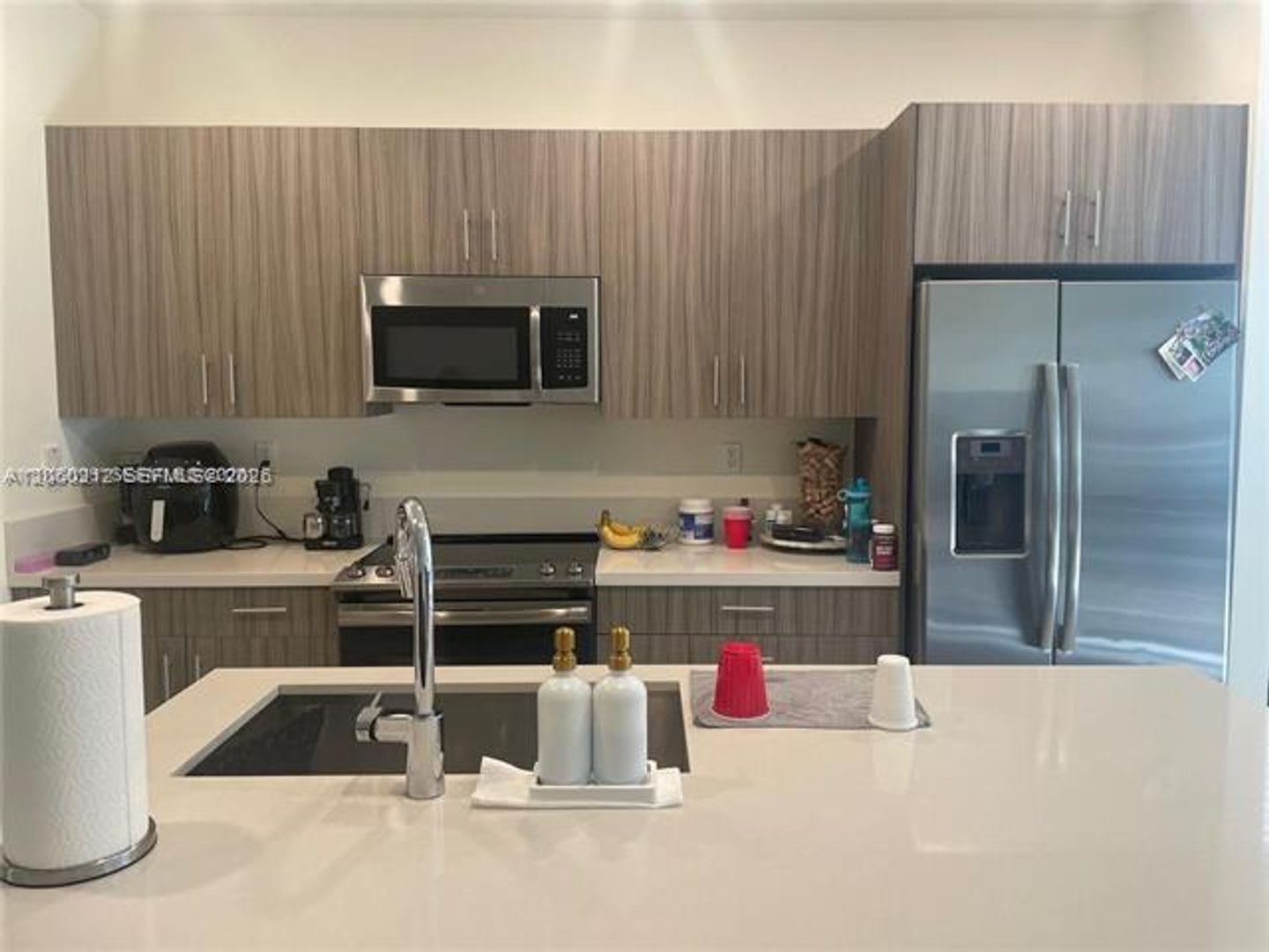 15846 NW 91st Ct th 15846, Miami Lakes, FL 33018 – photo 1