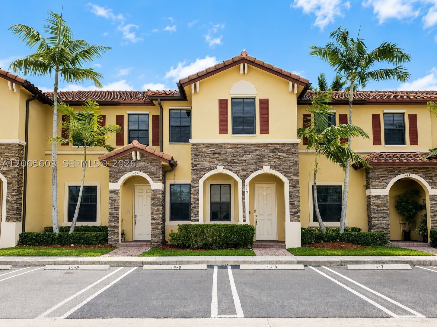 413 SE 32nd Ter – photo 1