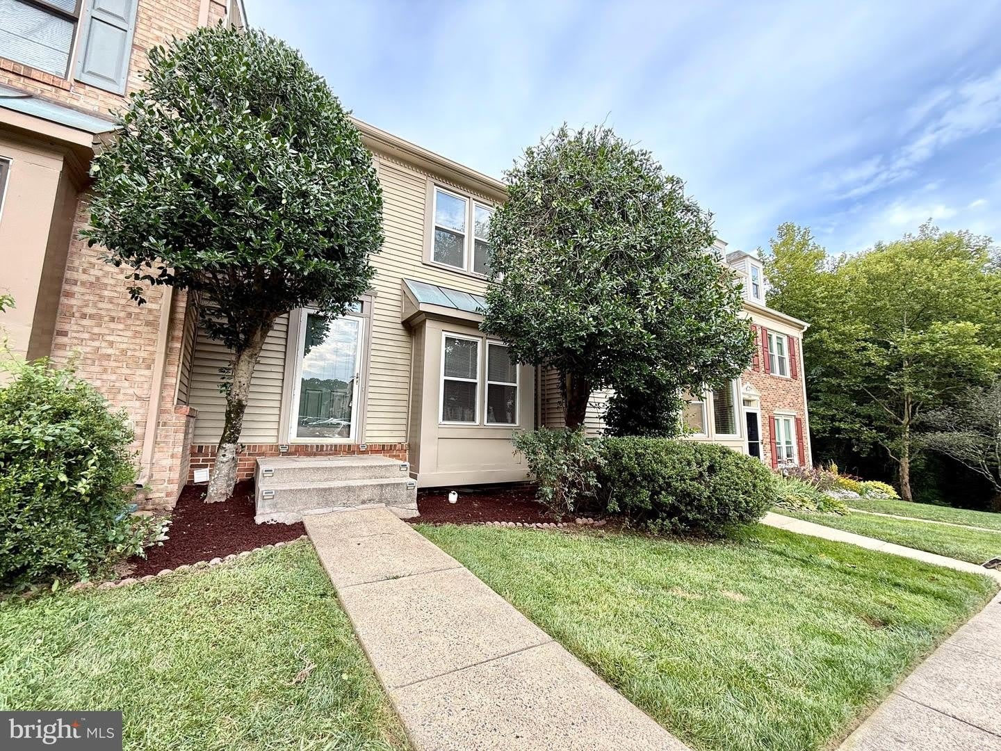 5304 BUXTON CT – photo 1 of 27