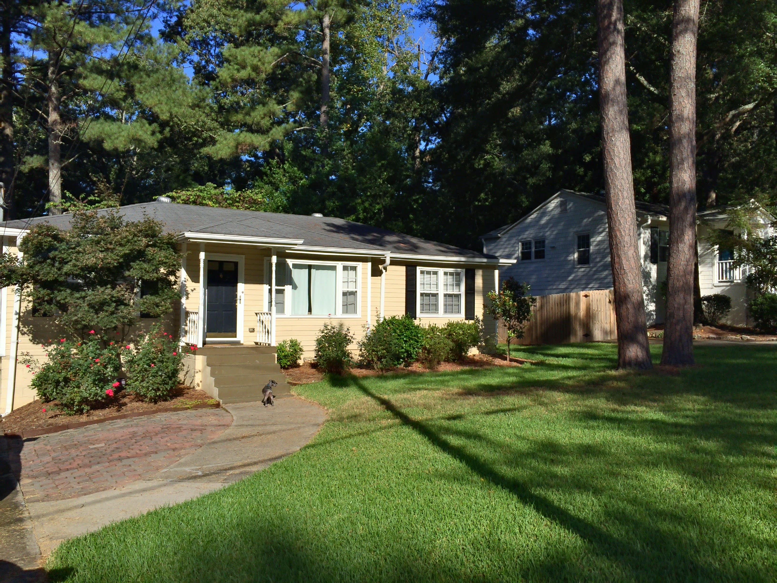 1676 Bristol Drive Northeast – photo 1 of 20