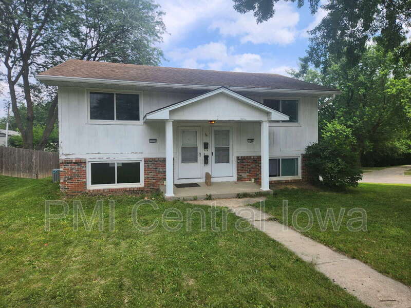1010 Linden Dr – photo 1 of 163