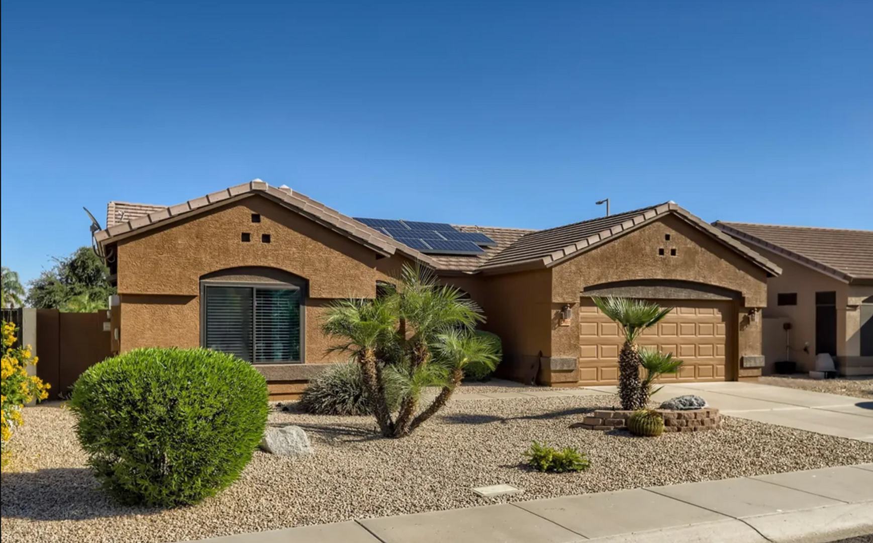 2 Bedroom 2 Bath With 1 Month Free On An 18 Month Lease – photo 1 of 160