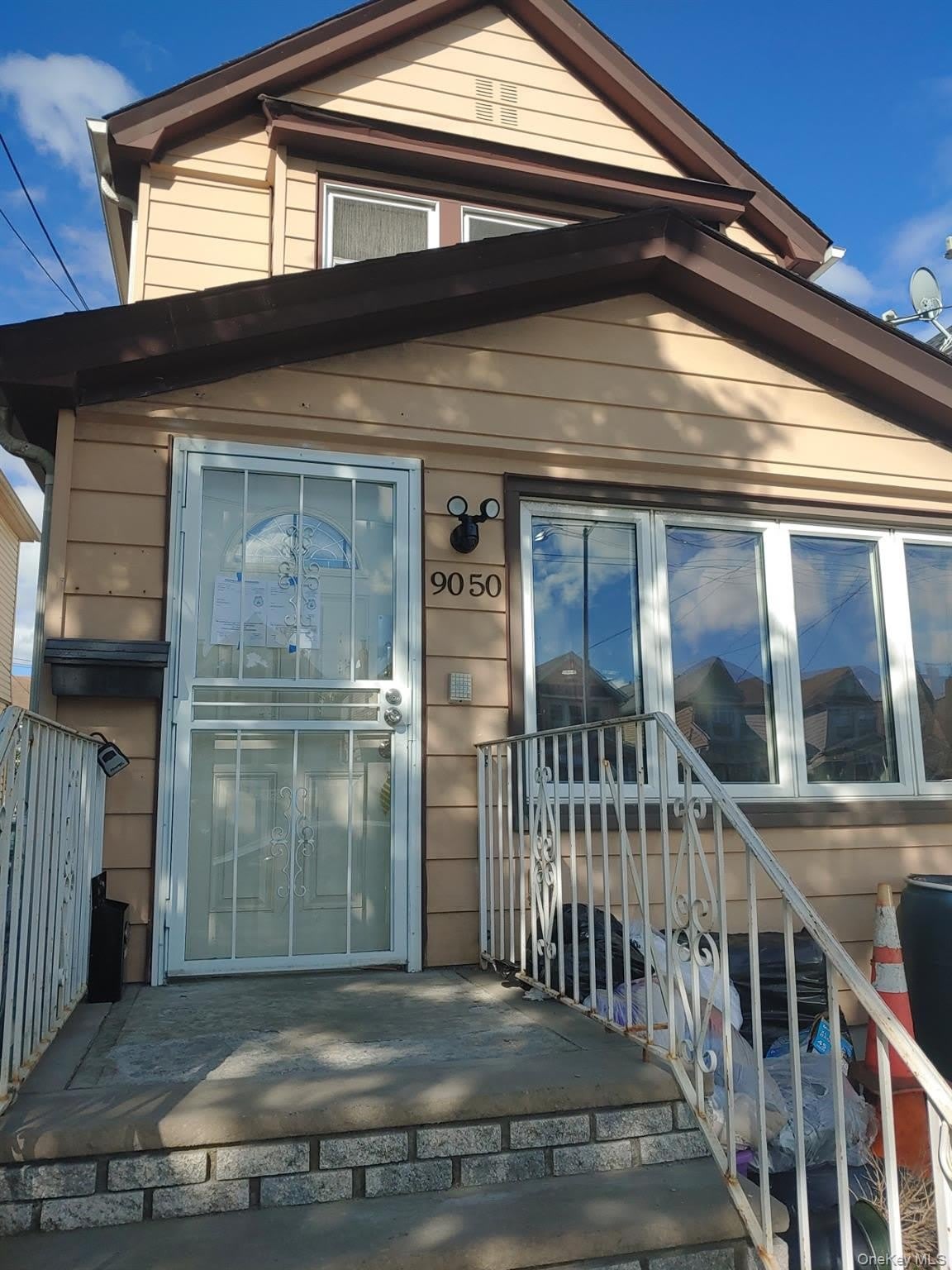 9050 Francis Lewis Boulevard – photo 1