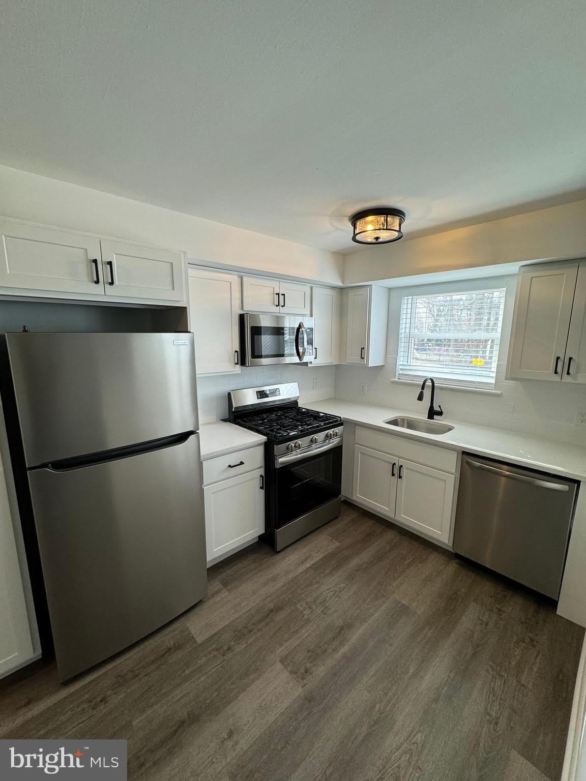 1841 DAVISVILLE Road – photo 1 of 21