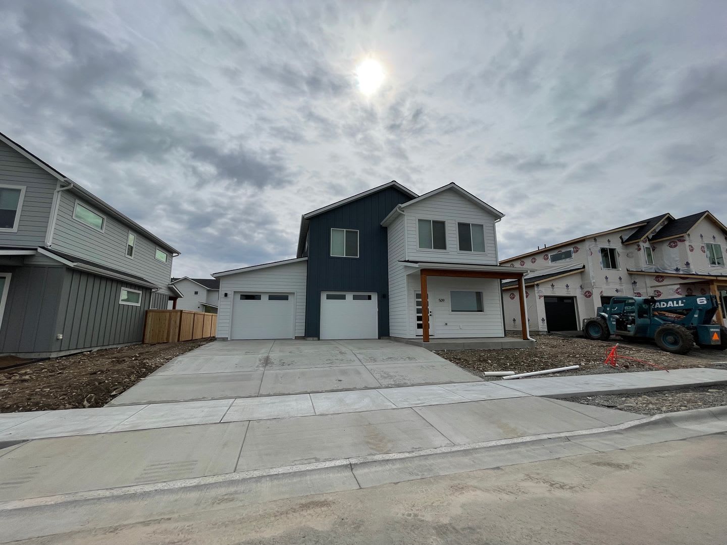 Discover Your Ideal Montana Home At 513 Spaniel Lane Now Available For Rent Images Of Similar Unit – photo 1 of 231