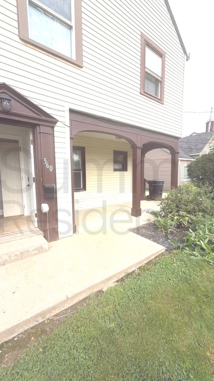 560 West Townview Circle – photo 1