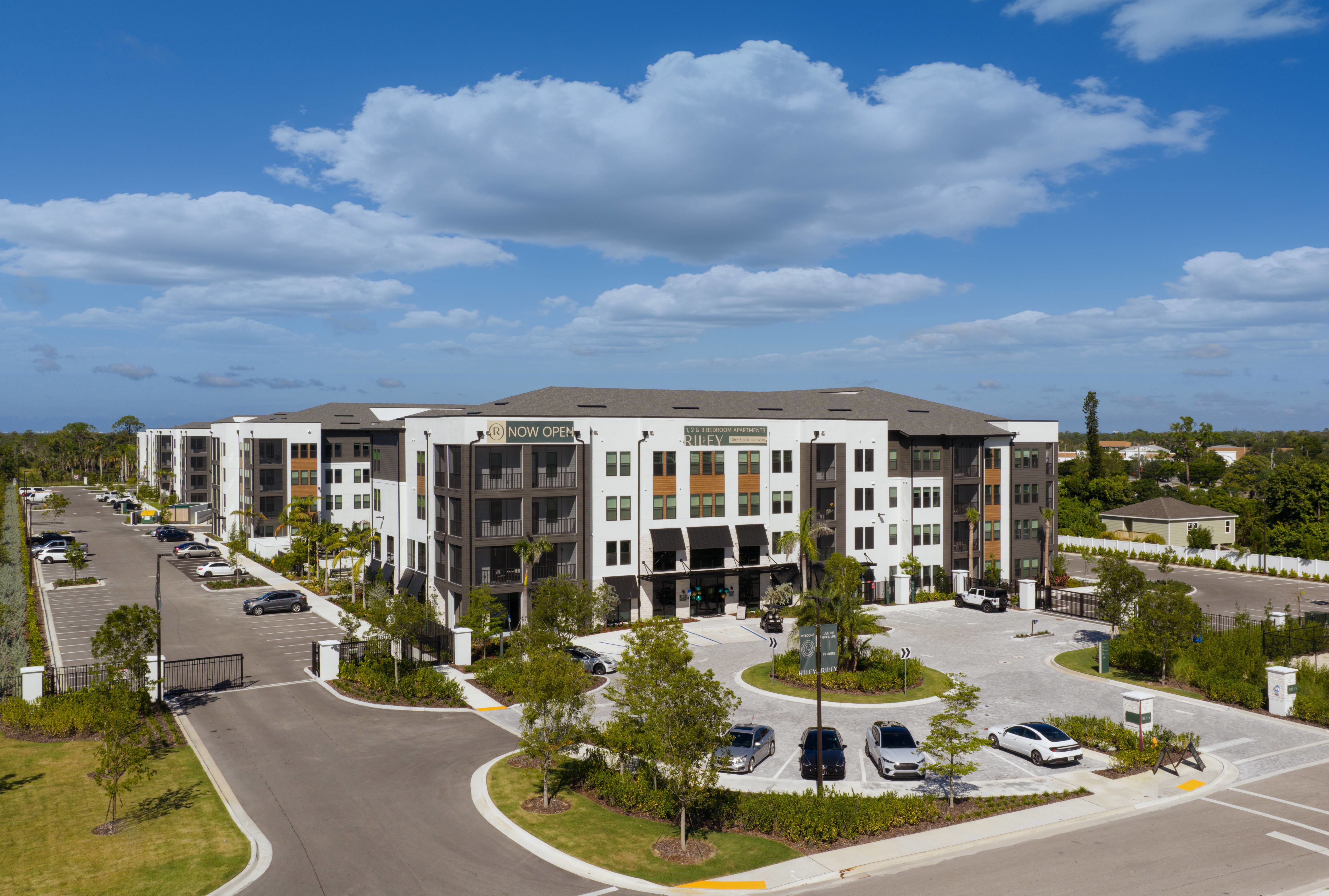 The Riley – photo 1