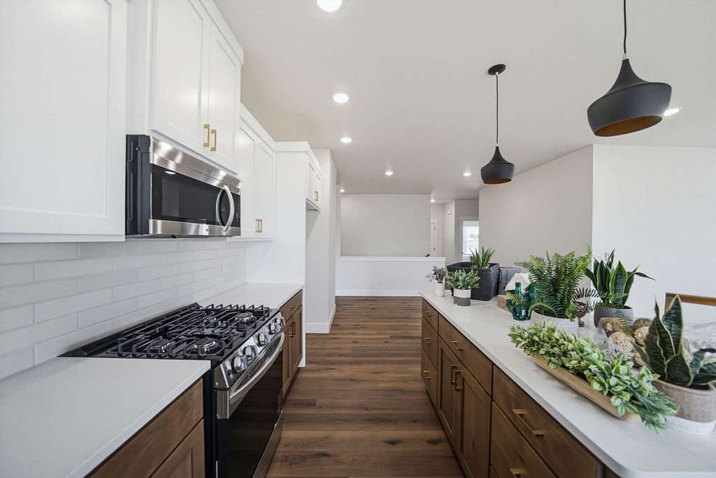 435 E River Ln – photo 1