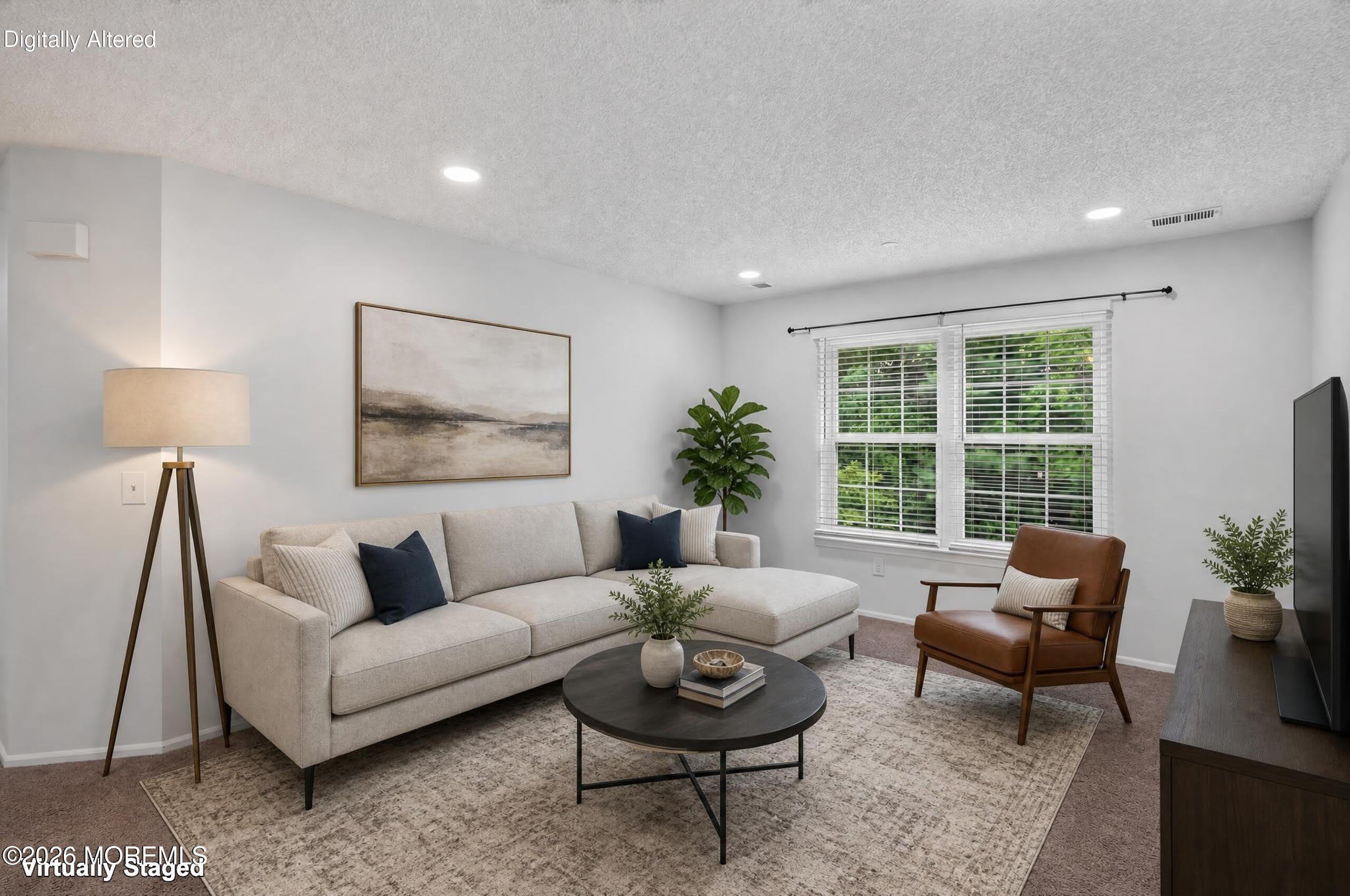 92 Des Moines Court – photo 1 of 20
