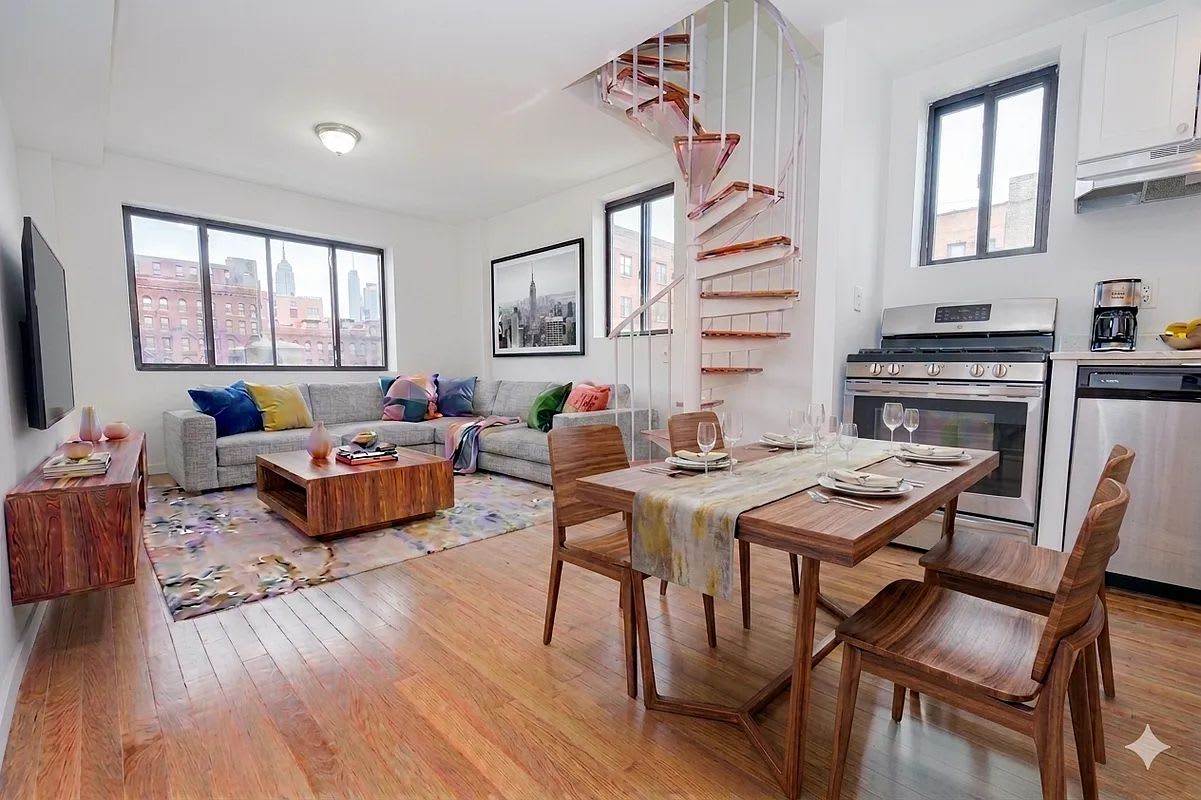 259 Elizabeth Street – photo 1