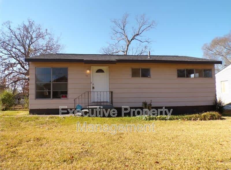 756 30th Street Sw – photo 1