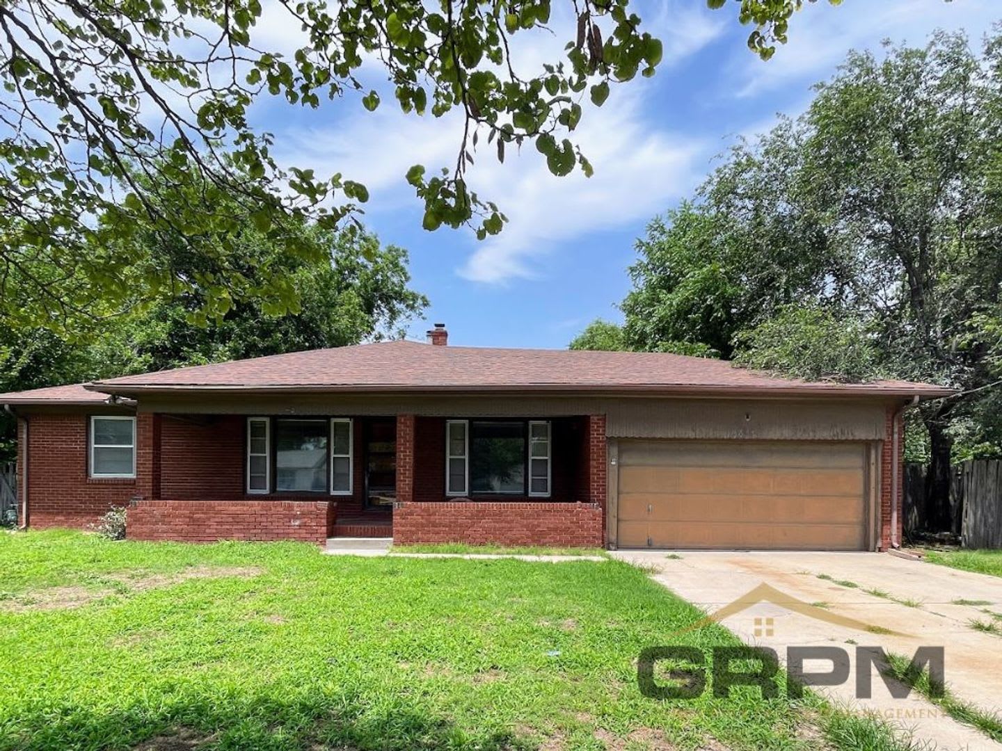 Updated Brick 3-Bedroom – photo 1