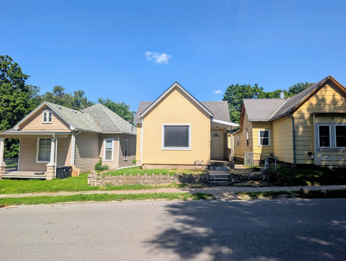 Remodeled 2-Bedroom Home with Main Floor Laundry &amp; Off-Street Parking – photo 1 of 14