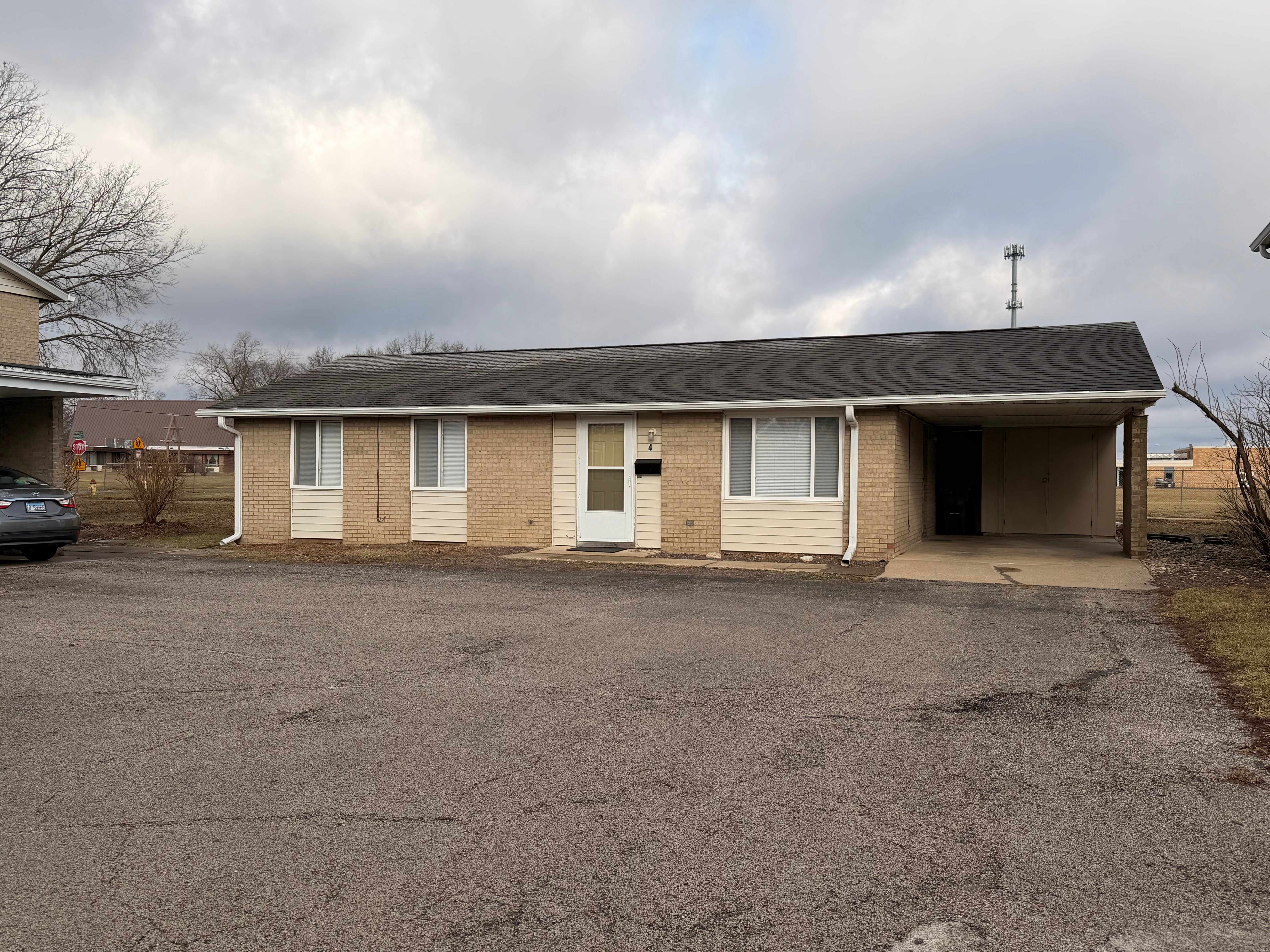 4 Florentine Ct – photo 1 of 20