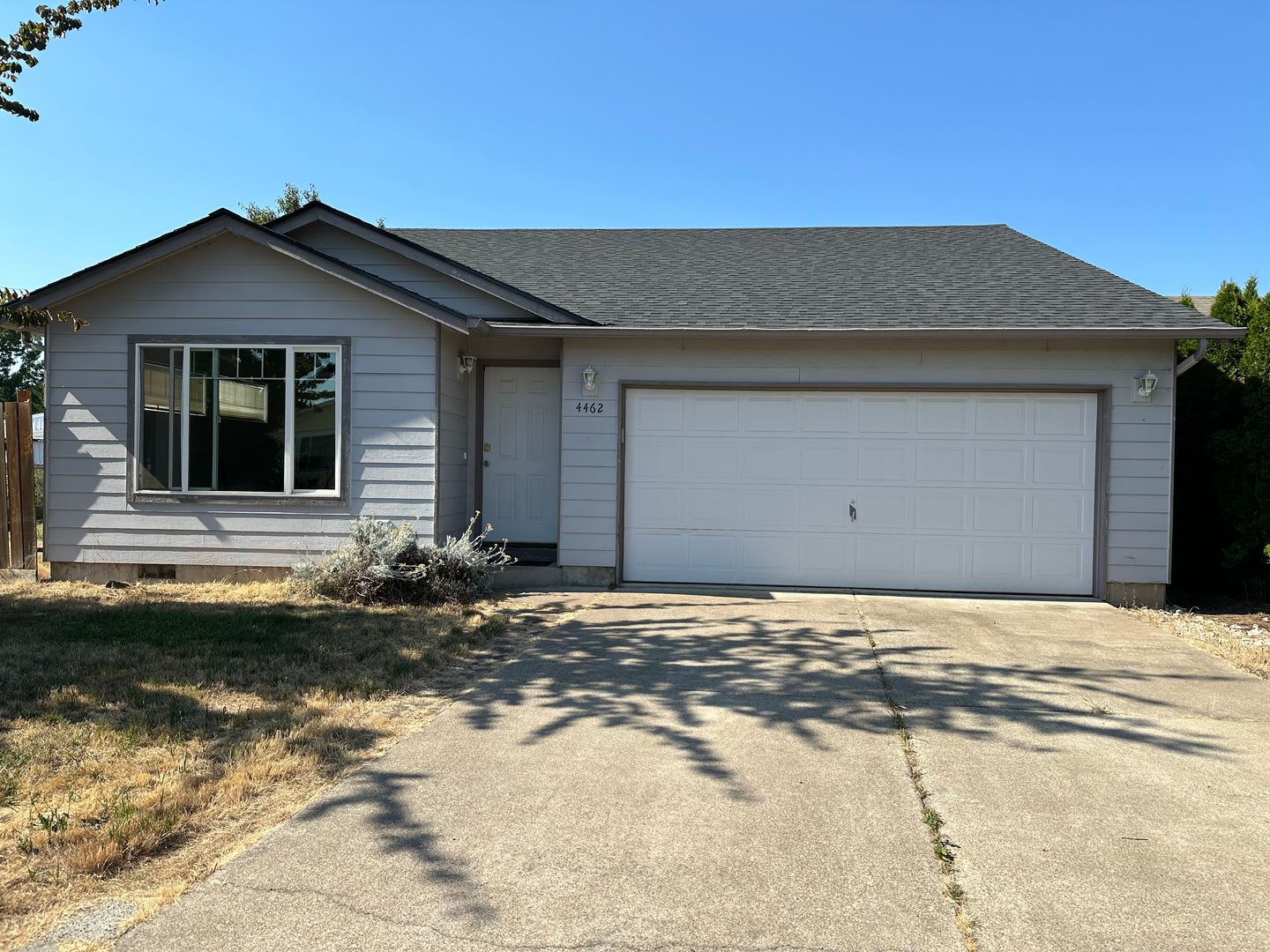 3bedroom 2bath House – photo 1 of 23