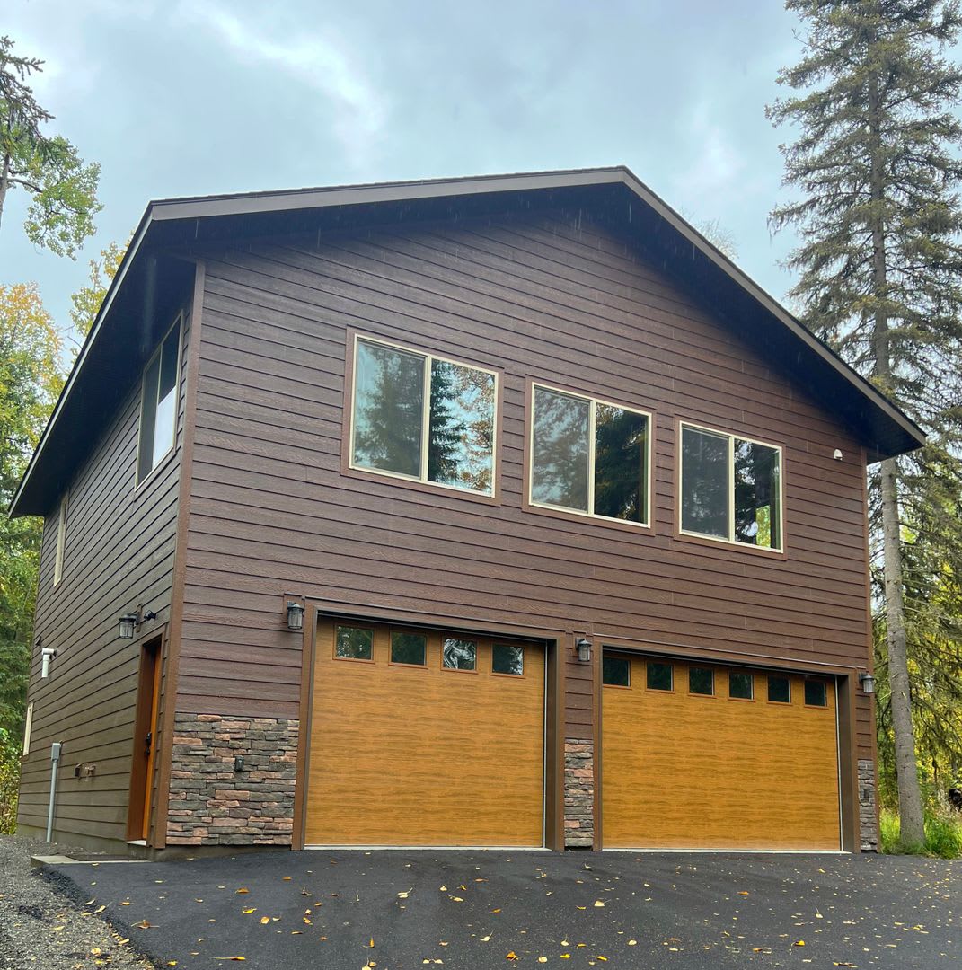 SEASONAL FURNISHED RENTAL – photo 1 of 15