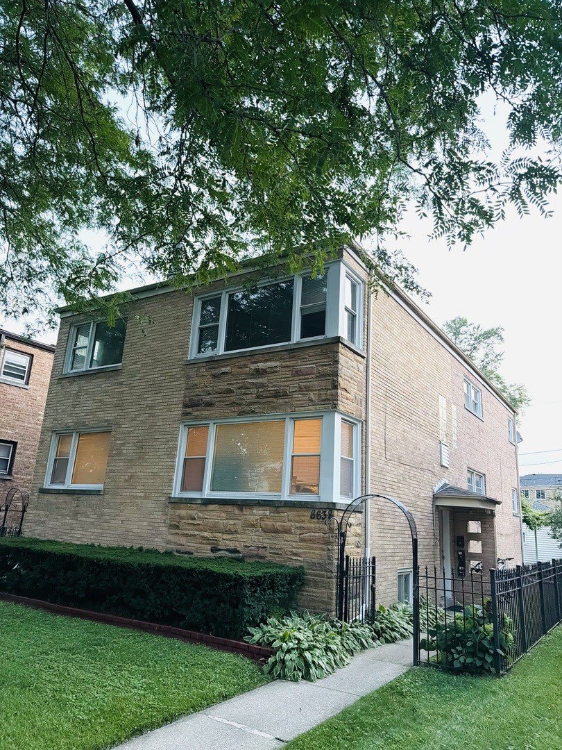 8638 Trumbull Avenue – photo 1 of 22