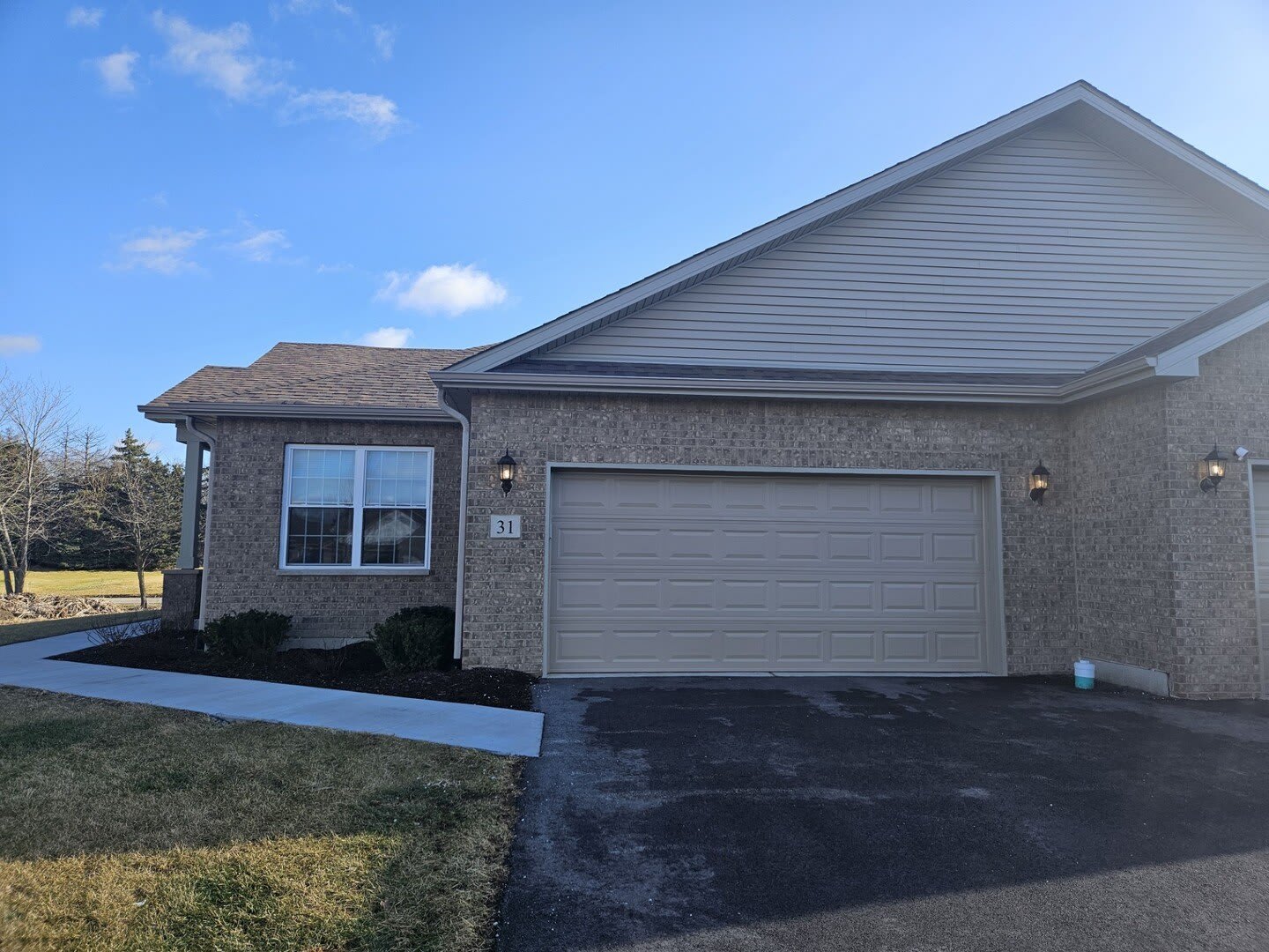 23 Apollo Court – photo 1 of 32