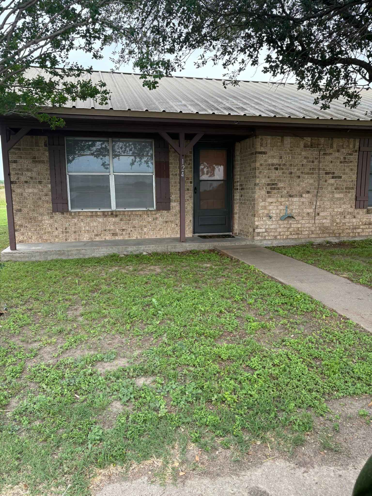 124 Wishing Well Rd – photo 1 of 12